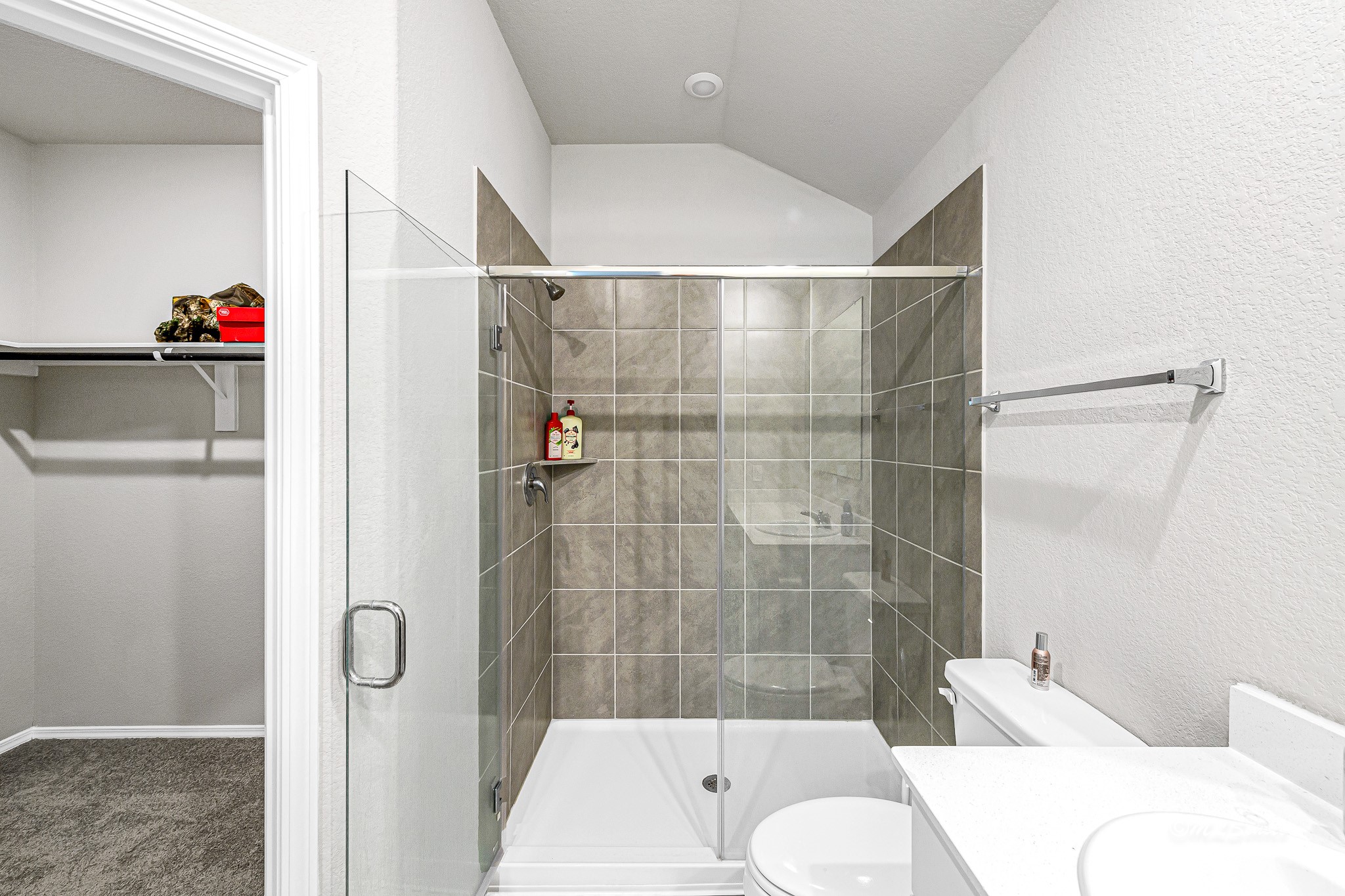 2106 Cedar Way Drive Property Photo 22