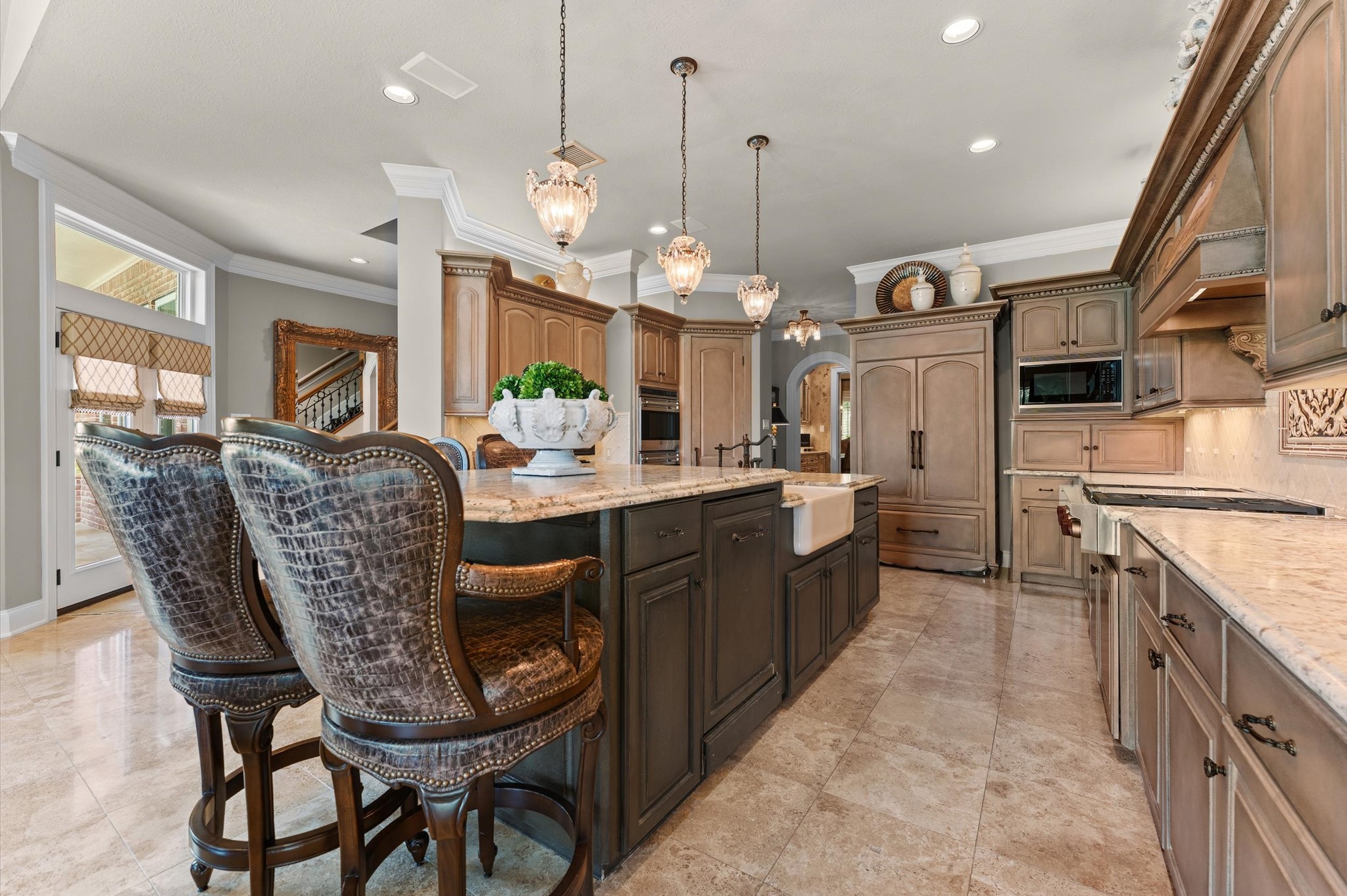 4 Ellicott Way Property Photo 16
