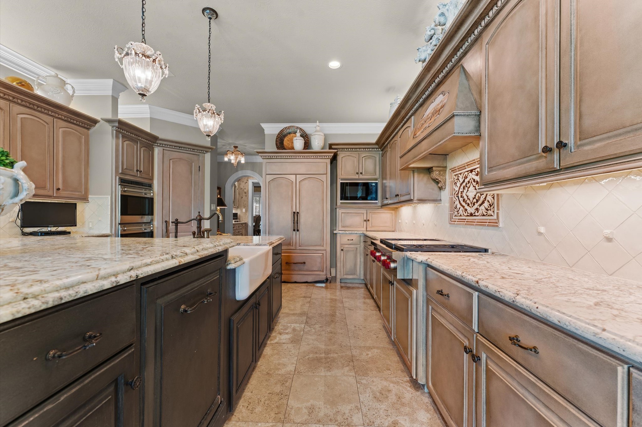 4 Ellicott Way Property Photo 19