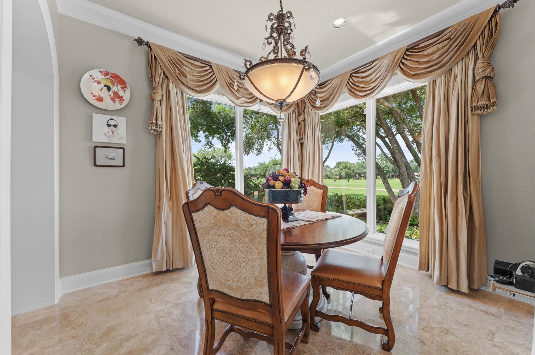 4 Ellicott Way Property Photo 20