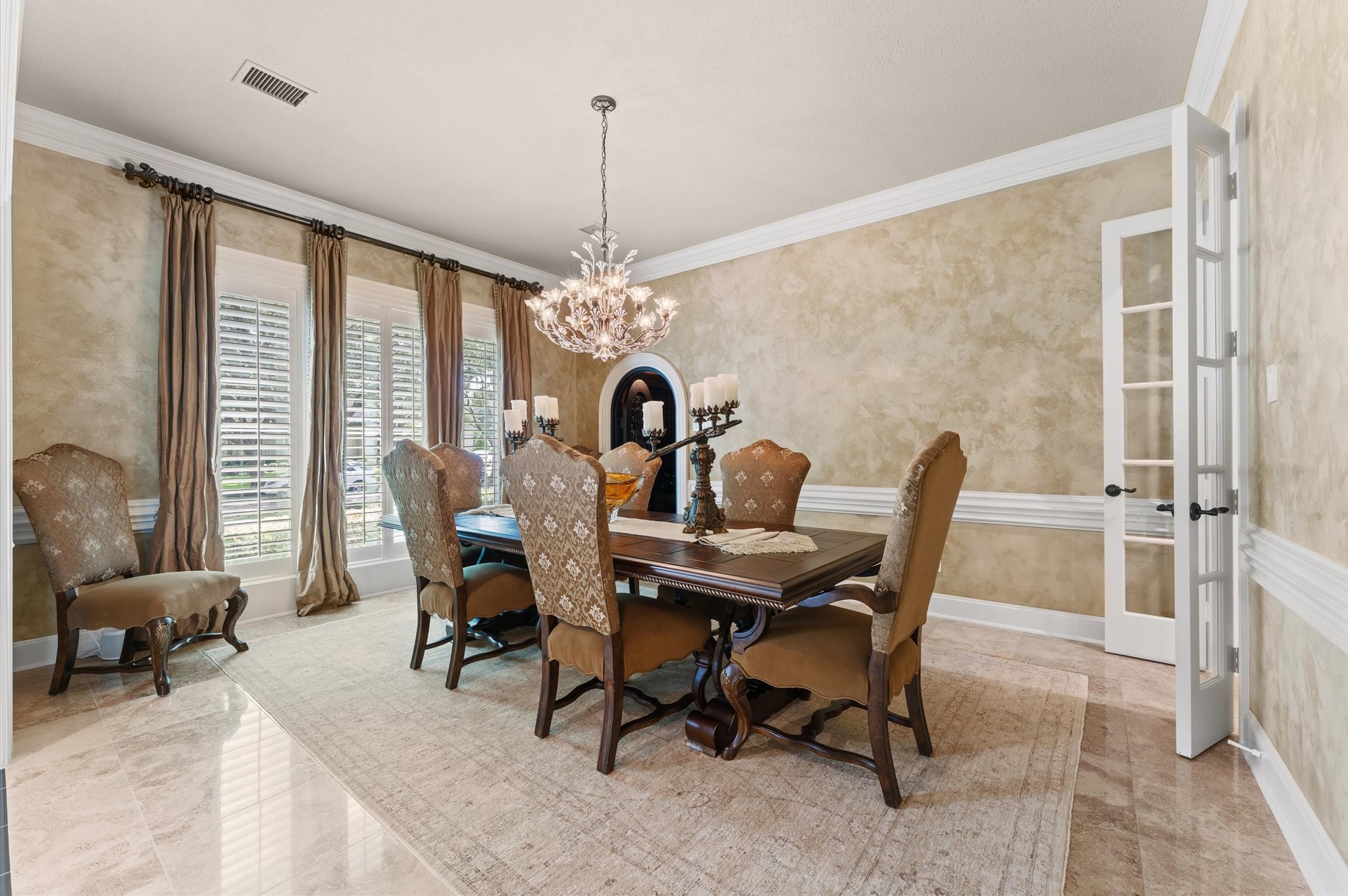 4 Ellicott Way Property Photo 24
