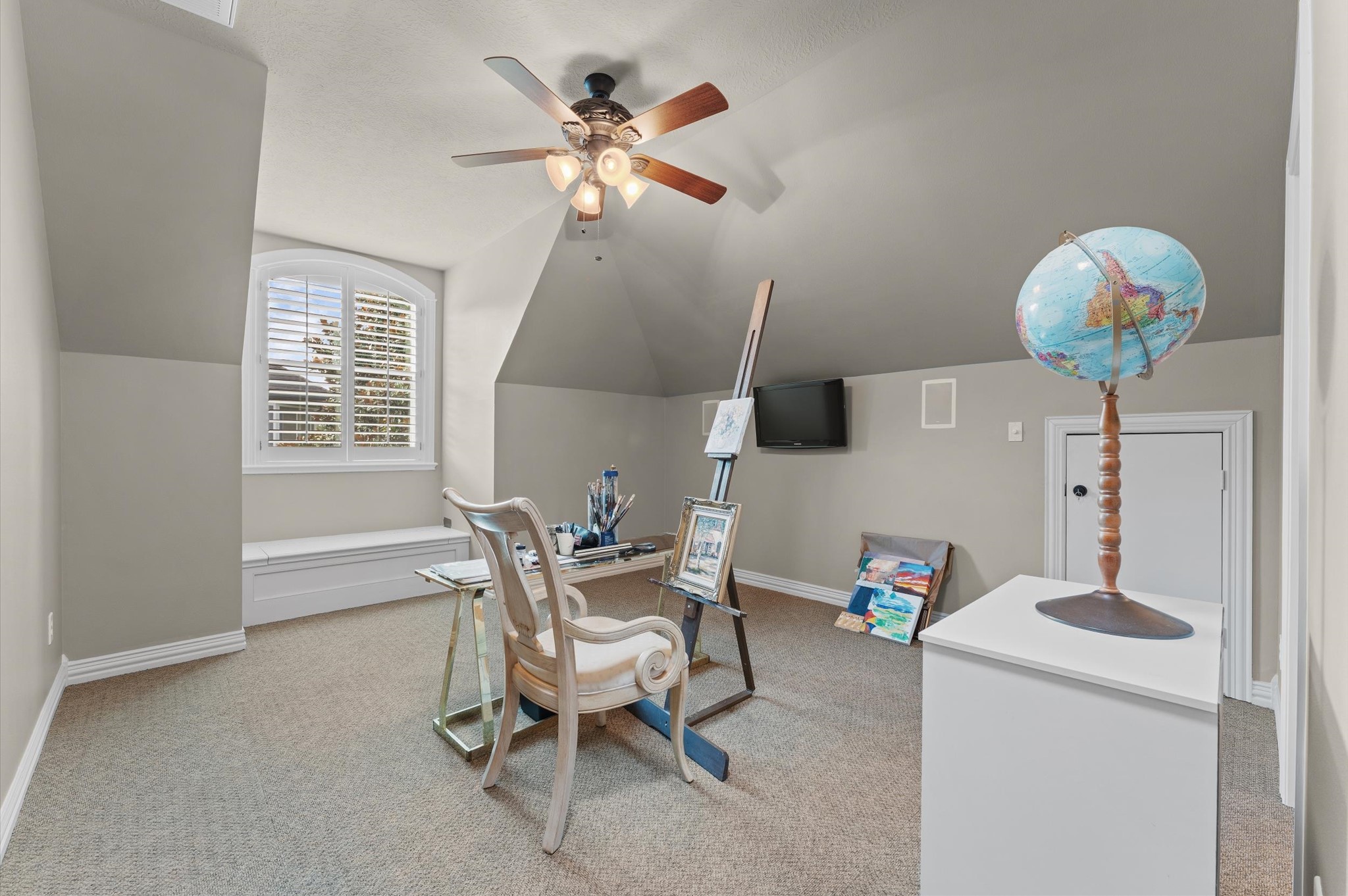 4 Ellicott Way Property Photo 34
