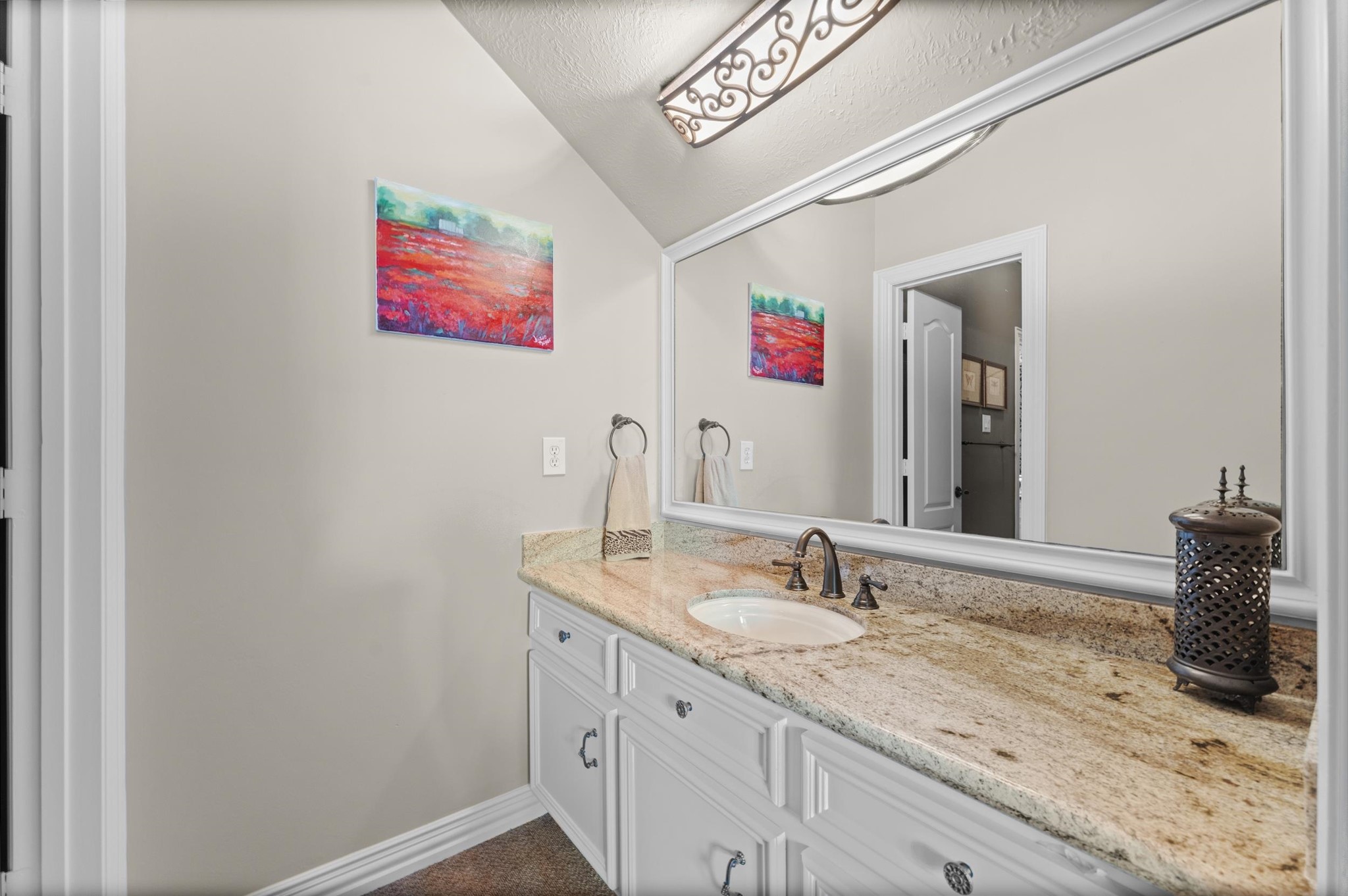 4 Ellicott Way Property Photo 36