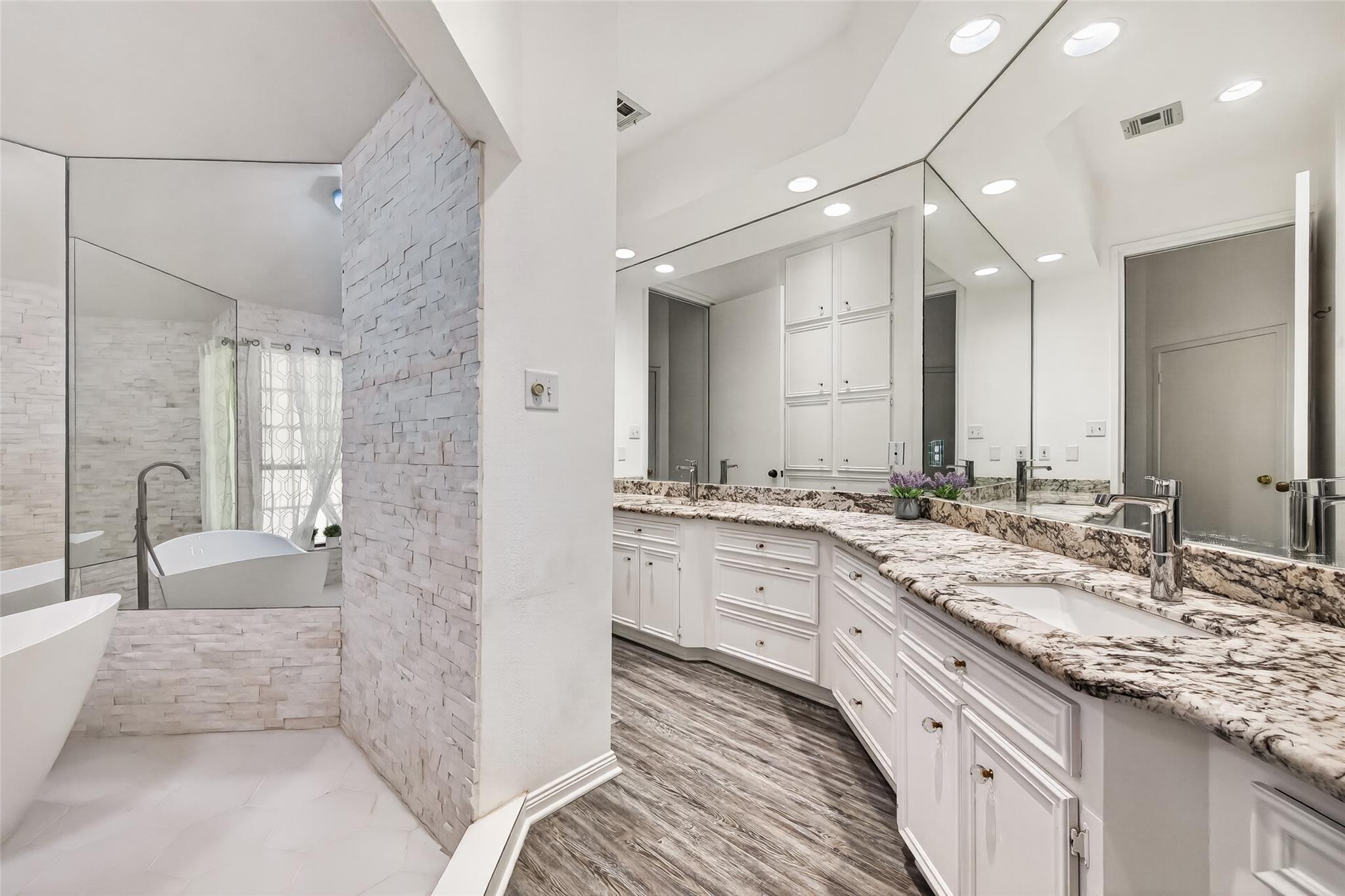 1218 Forest Oaks, Altair Tx 77412 Property Photo 16