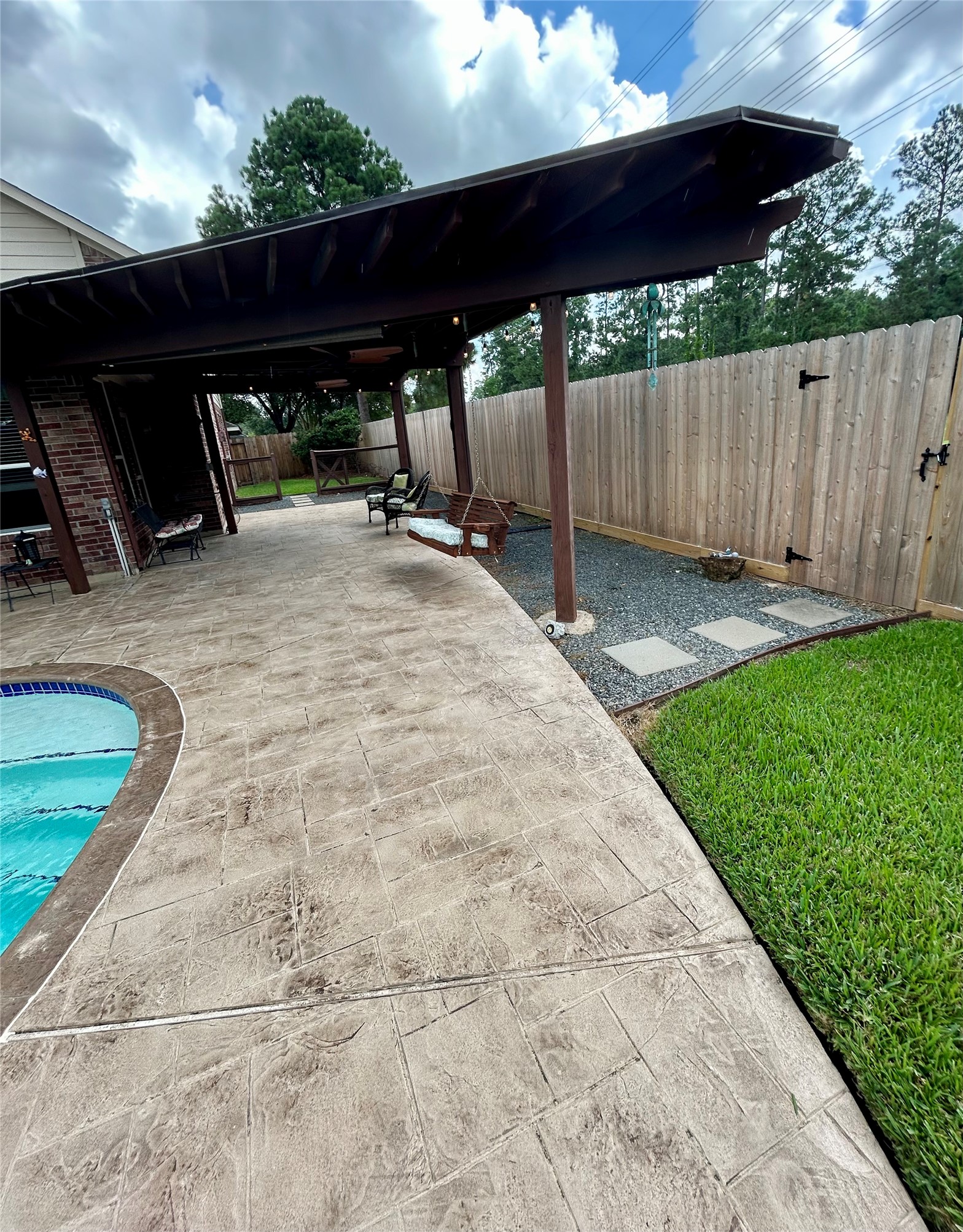 15802 Deerpath Court Property Photo 32