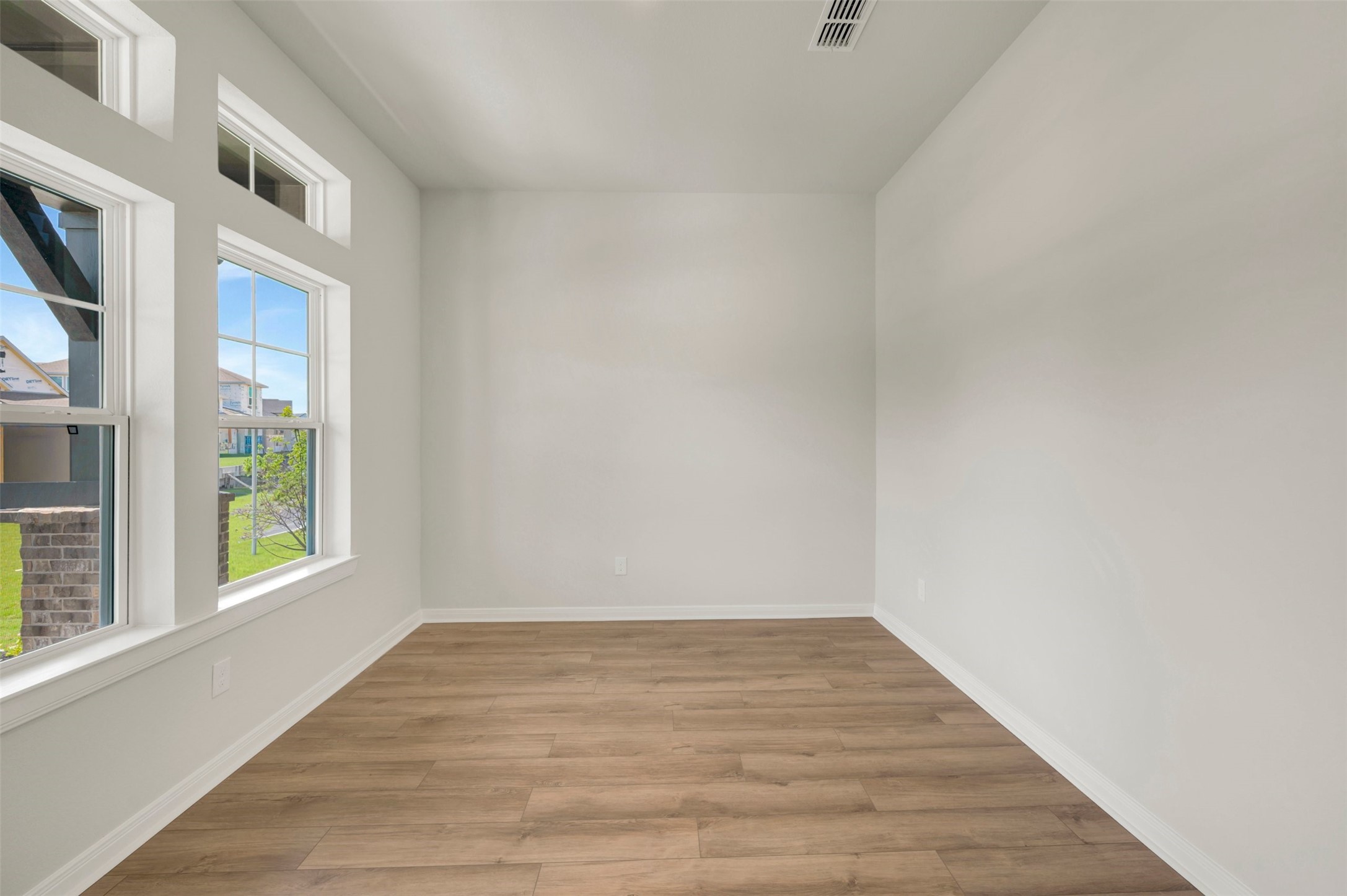 7022 Salt Dome Drive Property Photo 11