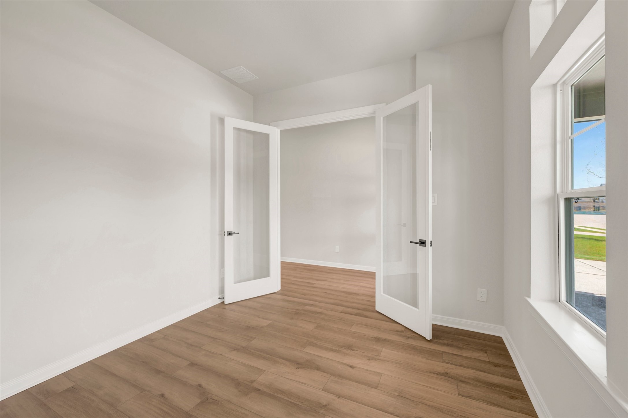 7022 Salt Dome Drive Property Photo 12