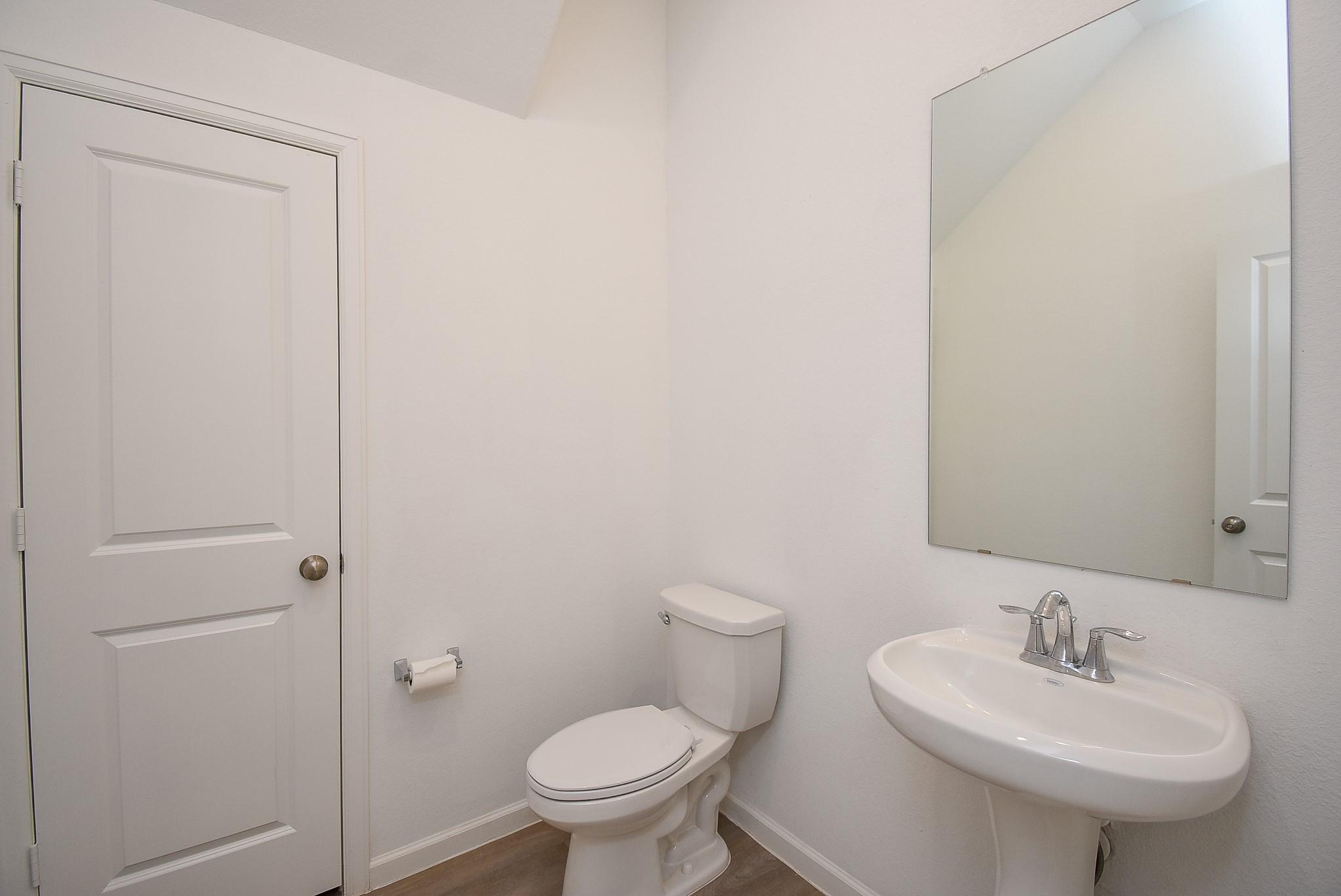 5646 Amber Brook Lane Property Photo 6