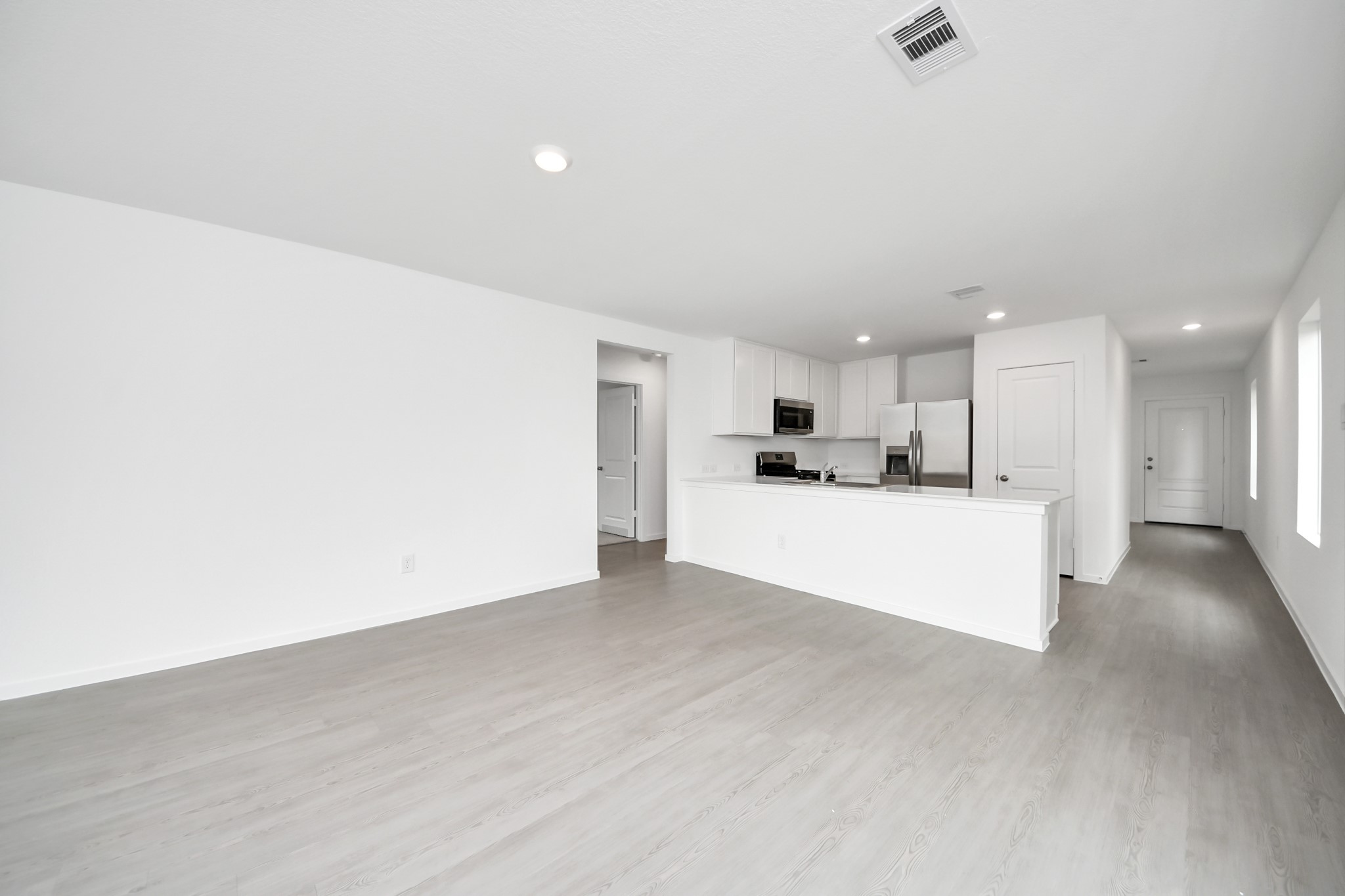 16822 Spotted Oak Drive Property Photo 13
