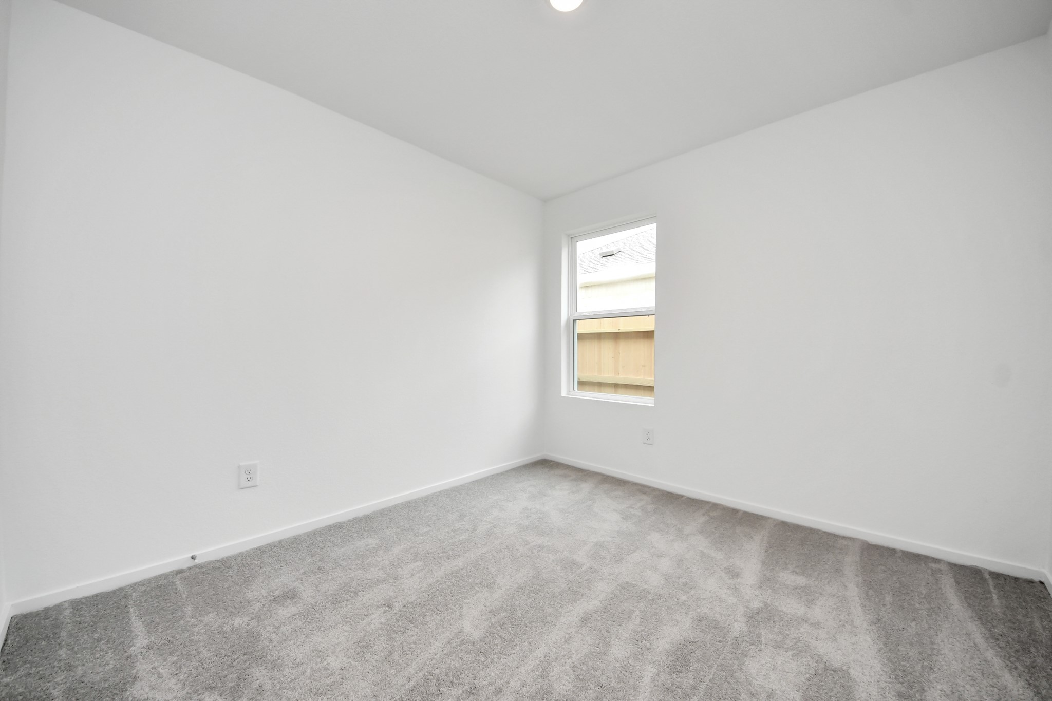 16822 Spotted Oak Drive Property Photo 27