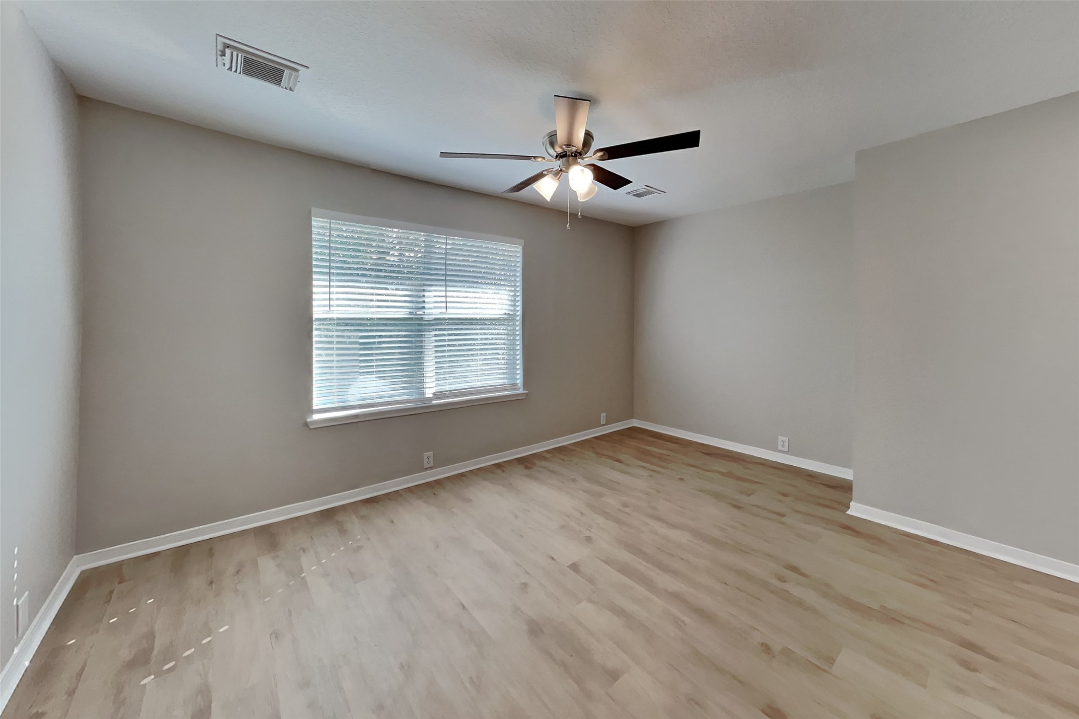 11907 Ezekiel Drive Property Photo 16