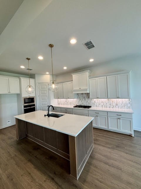 39131 Dangling Crest Court Property Photo 8