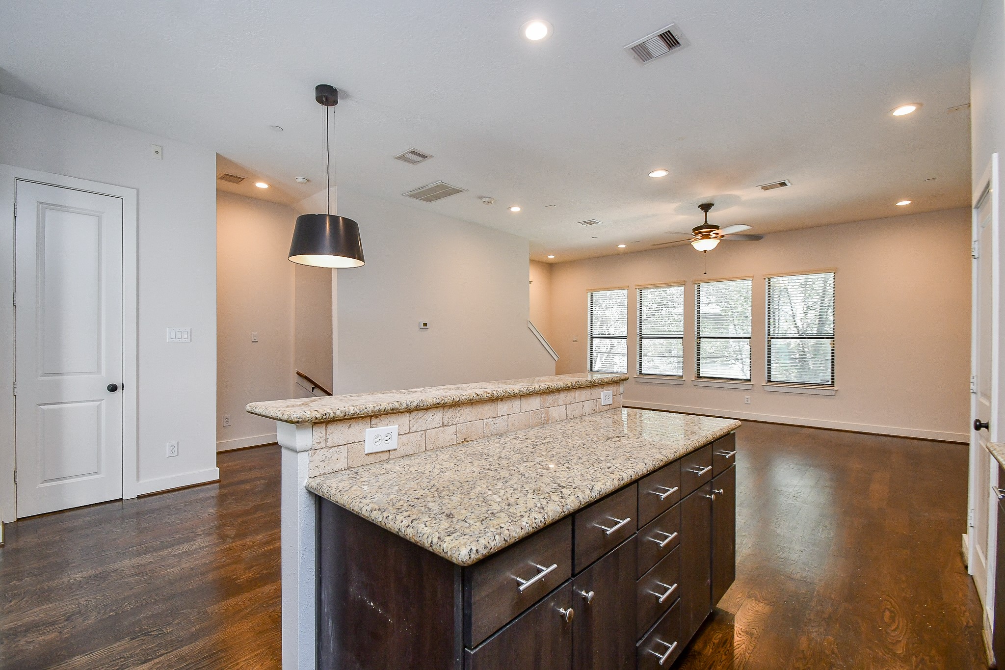 2422 Navigation Boulevard A Property Photo 7