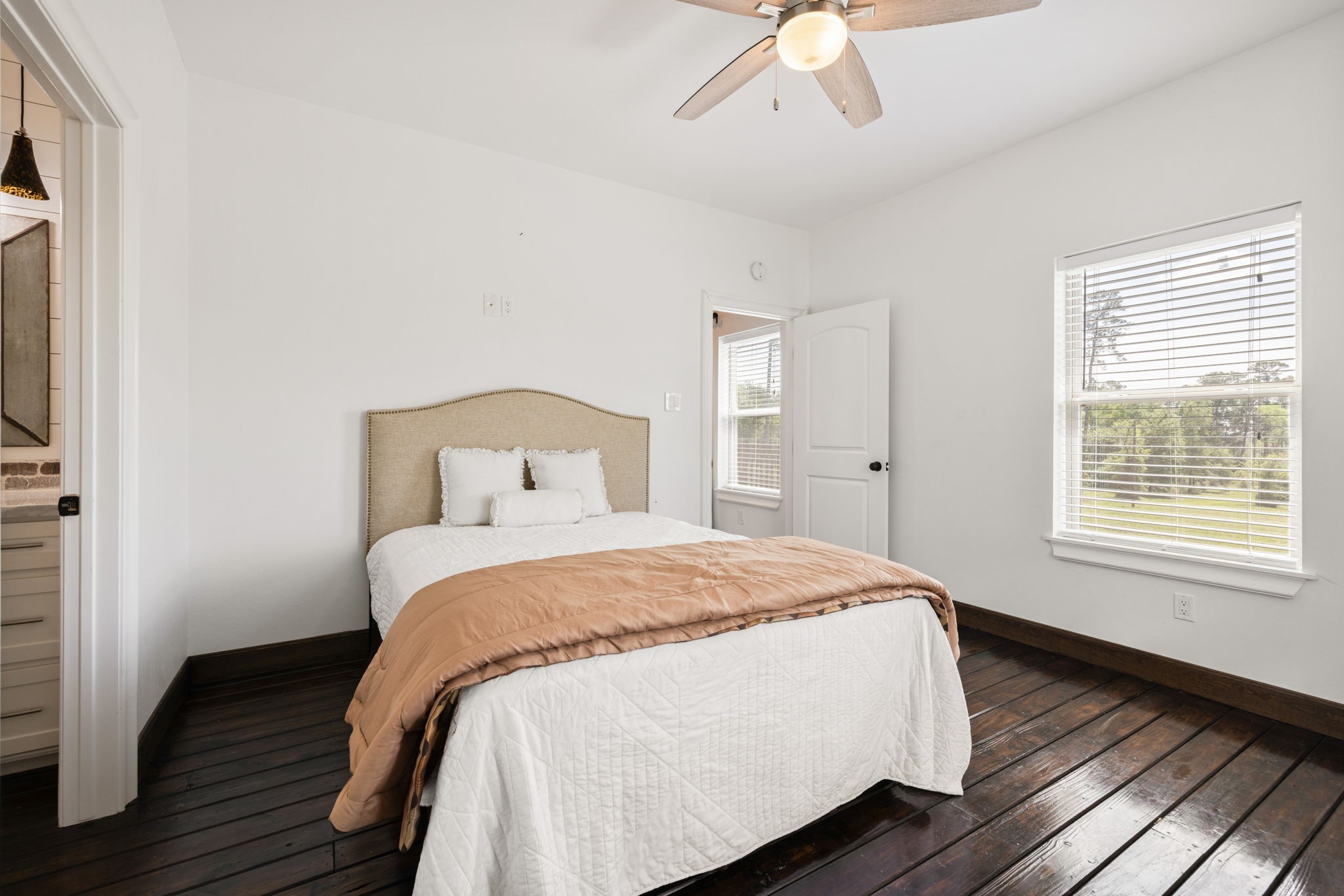 972 Fm 1696 Road W Property Photo 28