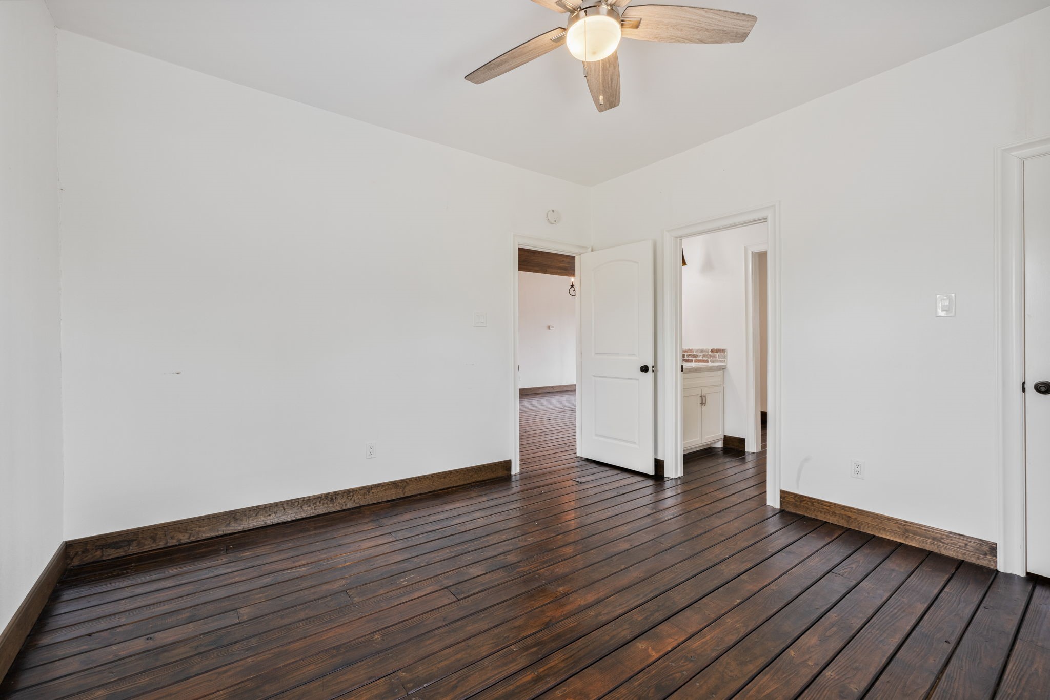 972 Fm 1696 Road W Property Photo 29