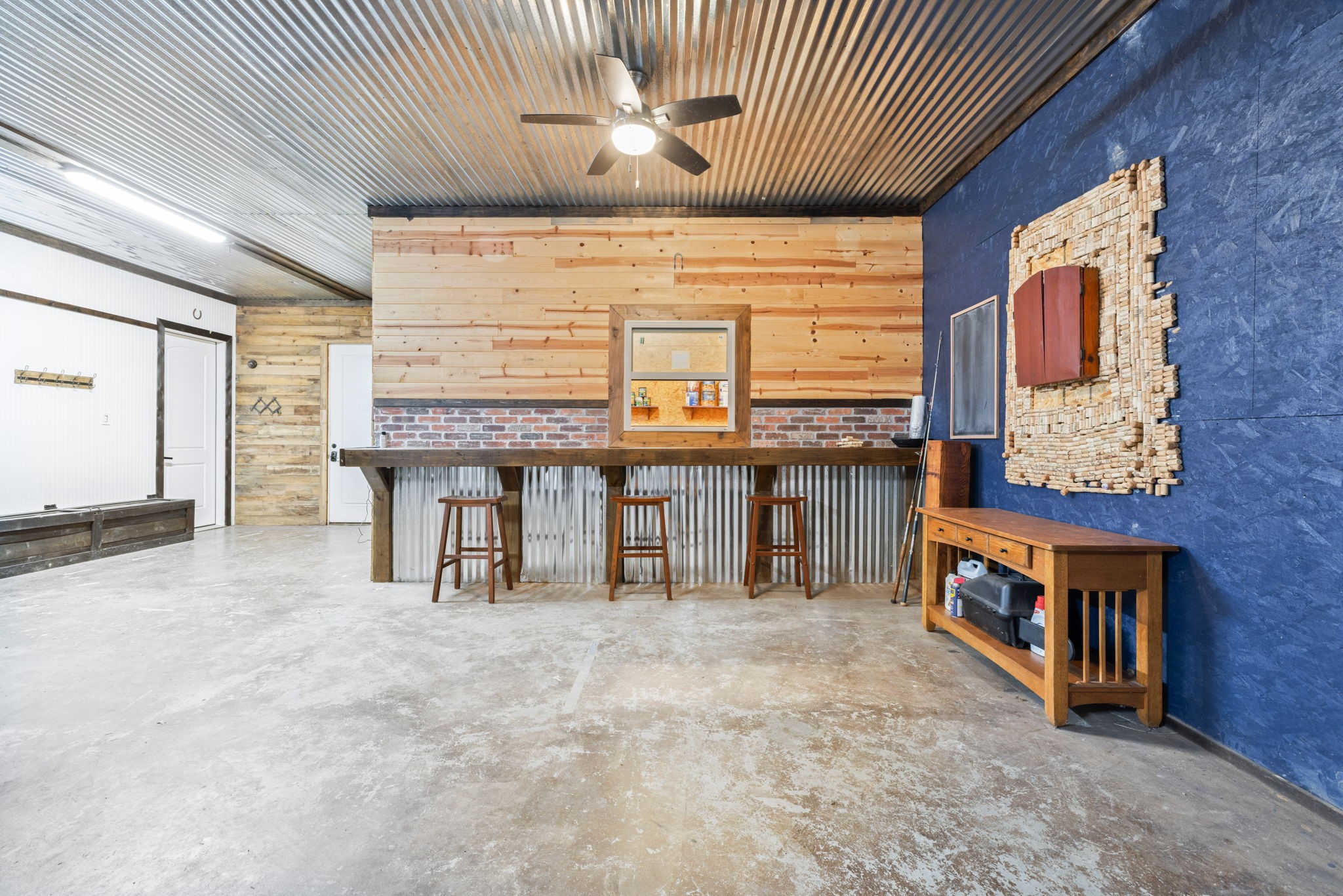 972 Fm 1696 Road W Property Photo 37