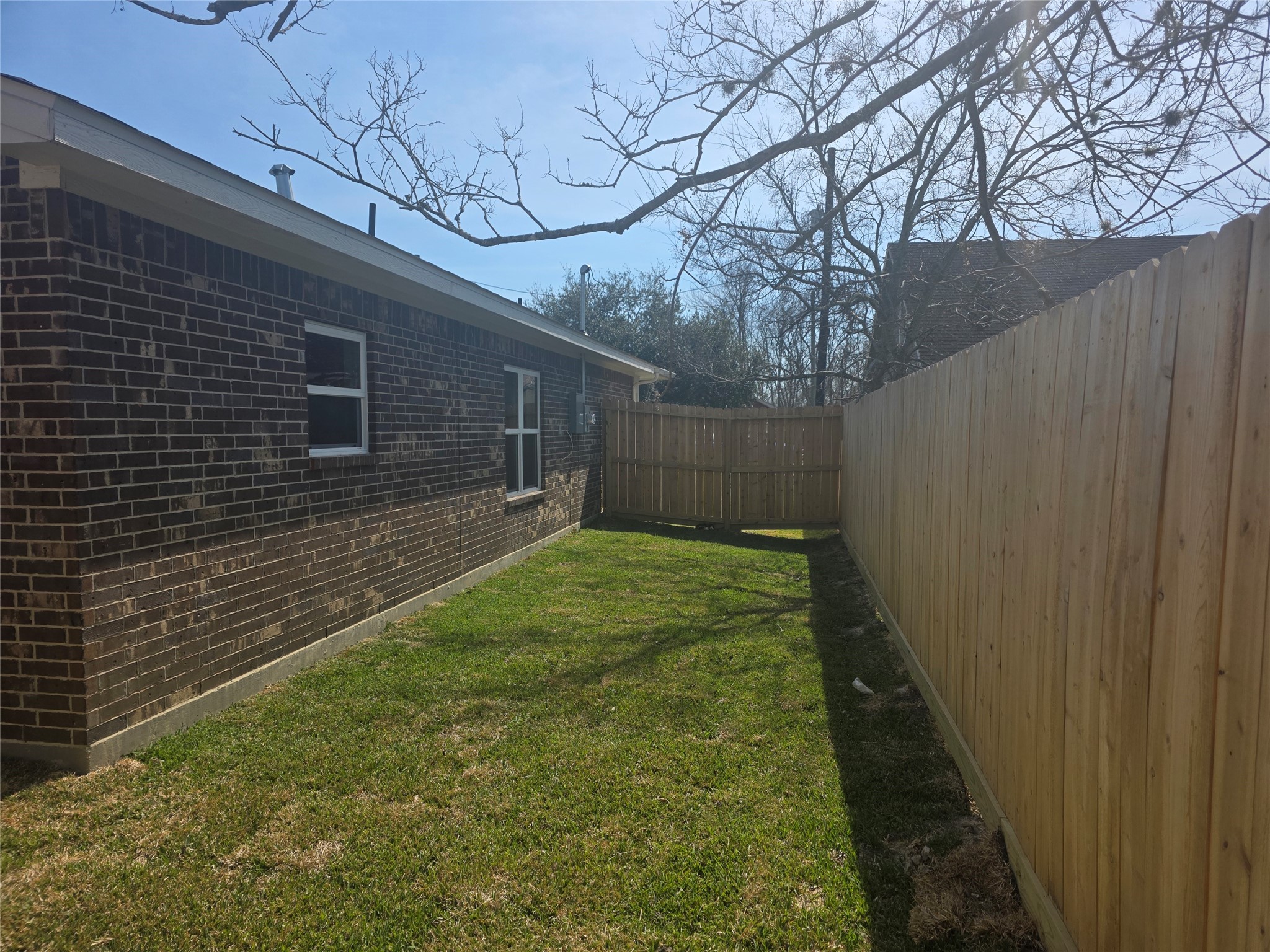 9827 Pelsey Street Property Photo 8