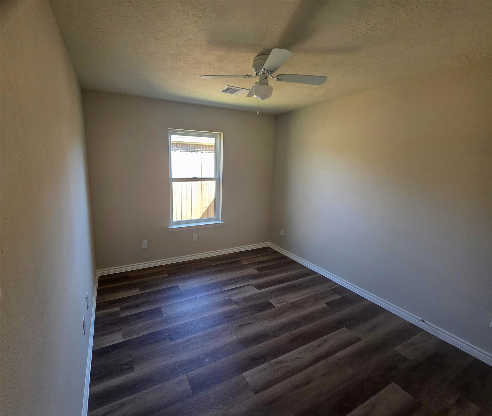 9827 Pelsey Street Property Photo 13