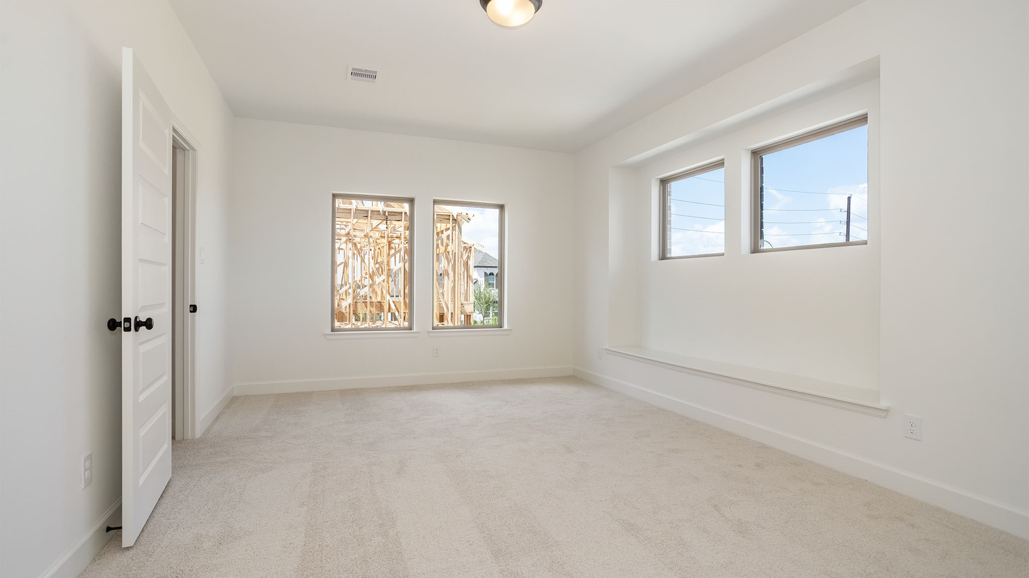 404 Darling Creek Lane Property Photo 11