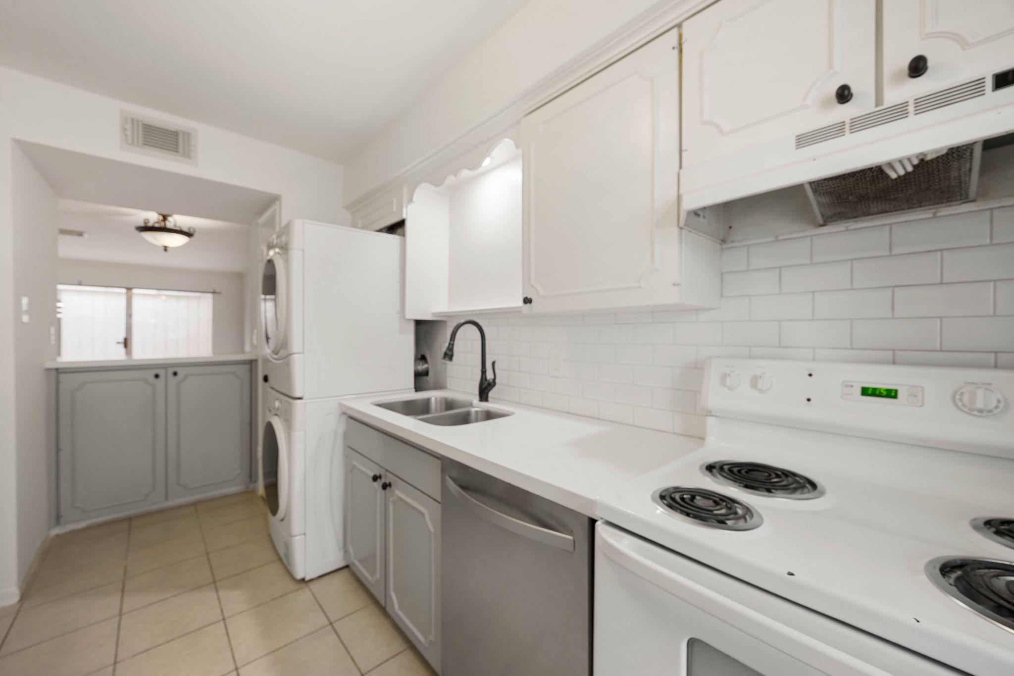 2312 Winrock Boulevard # 171, Houston Tx 77057 Property Photo 8