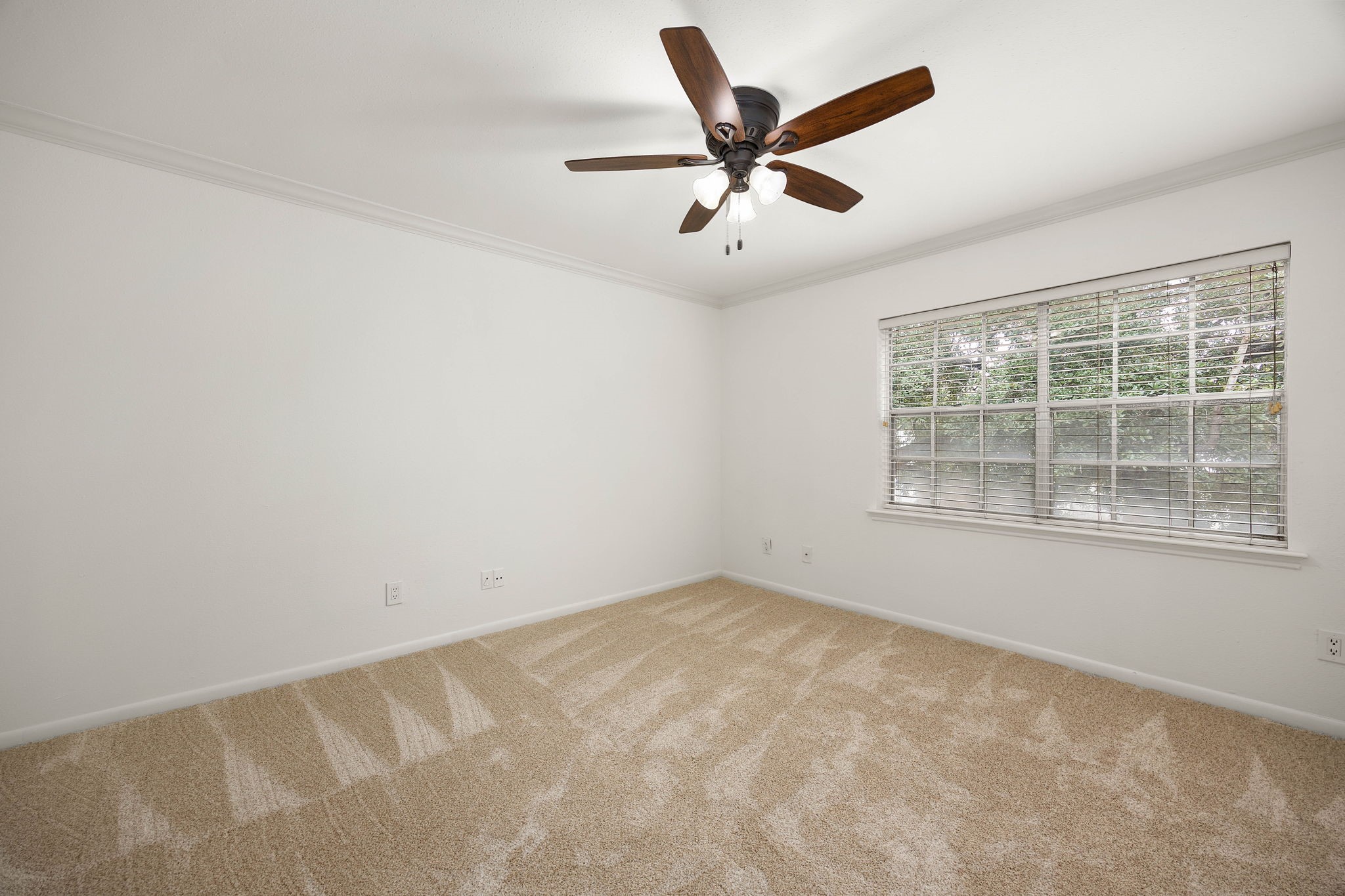 2312 Winrock Boulevard 171 Property Photo 13