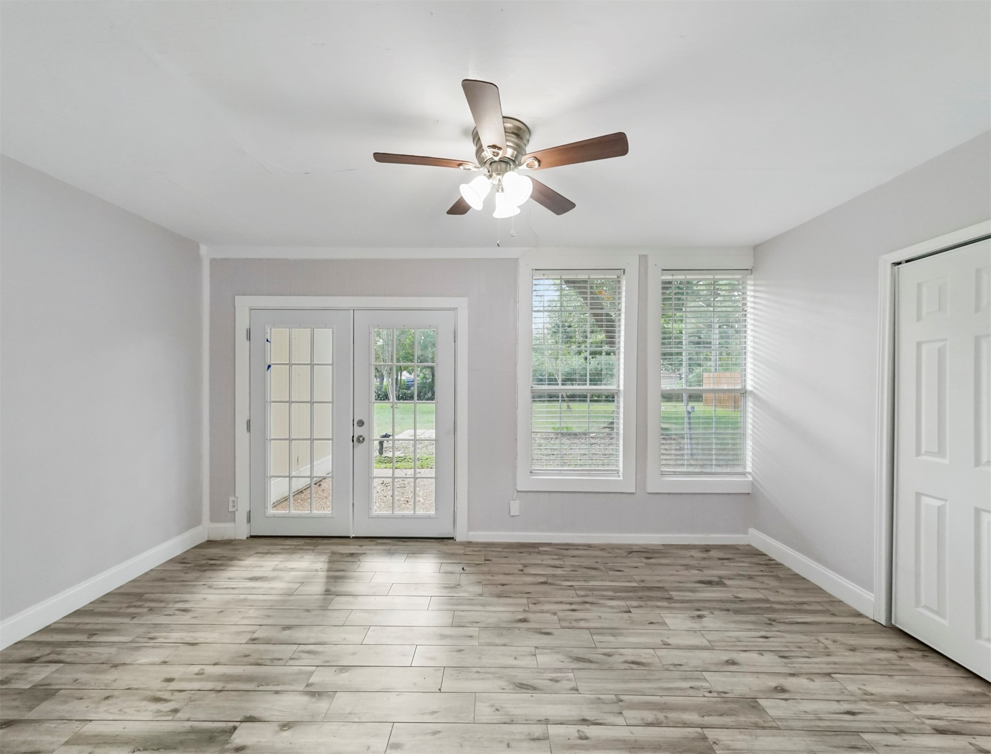 901 Aster Drive Property Photo 13