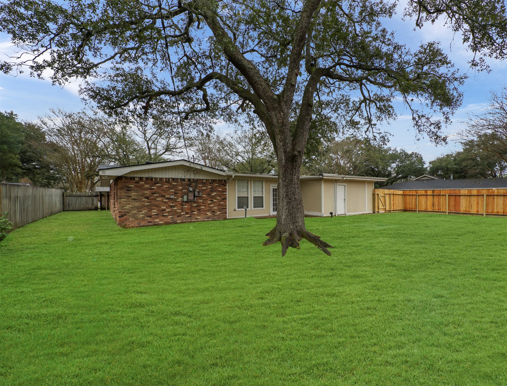 901 Aster Drive Property Photo 18