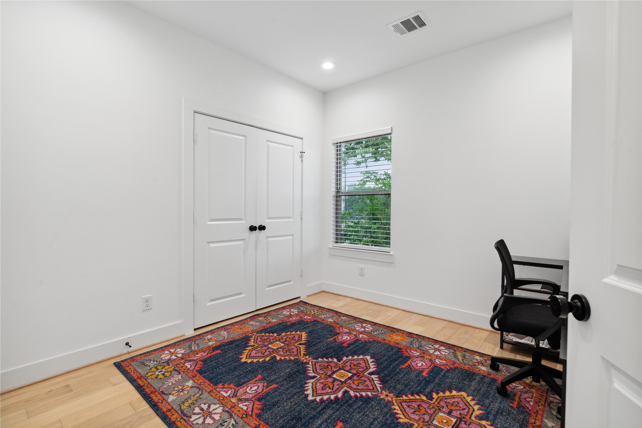 2607 Rosalie Street Property Photo 16