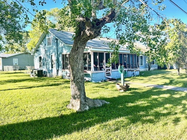 5422 7th Street Property Photo 1