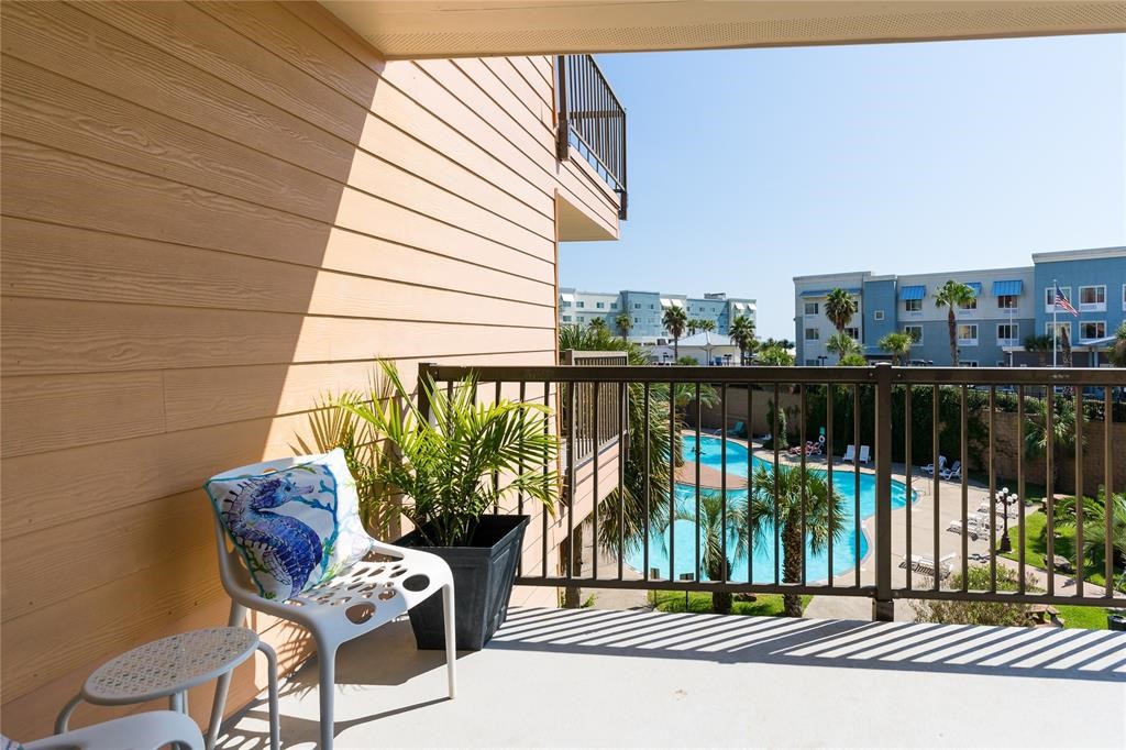 9520 Seawall Blvd 235 Property Photo 1