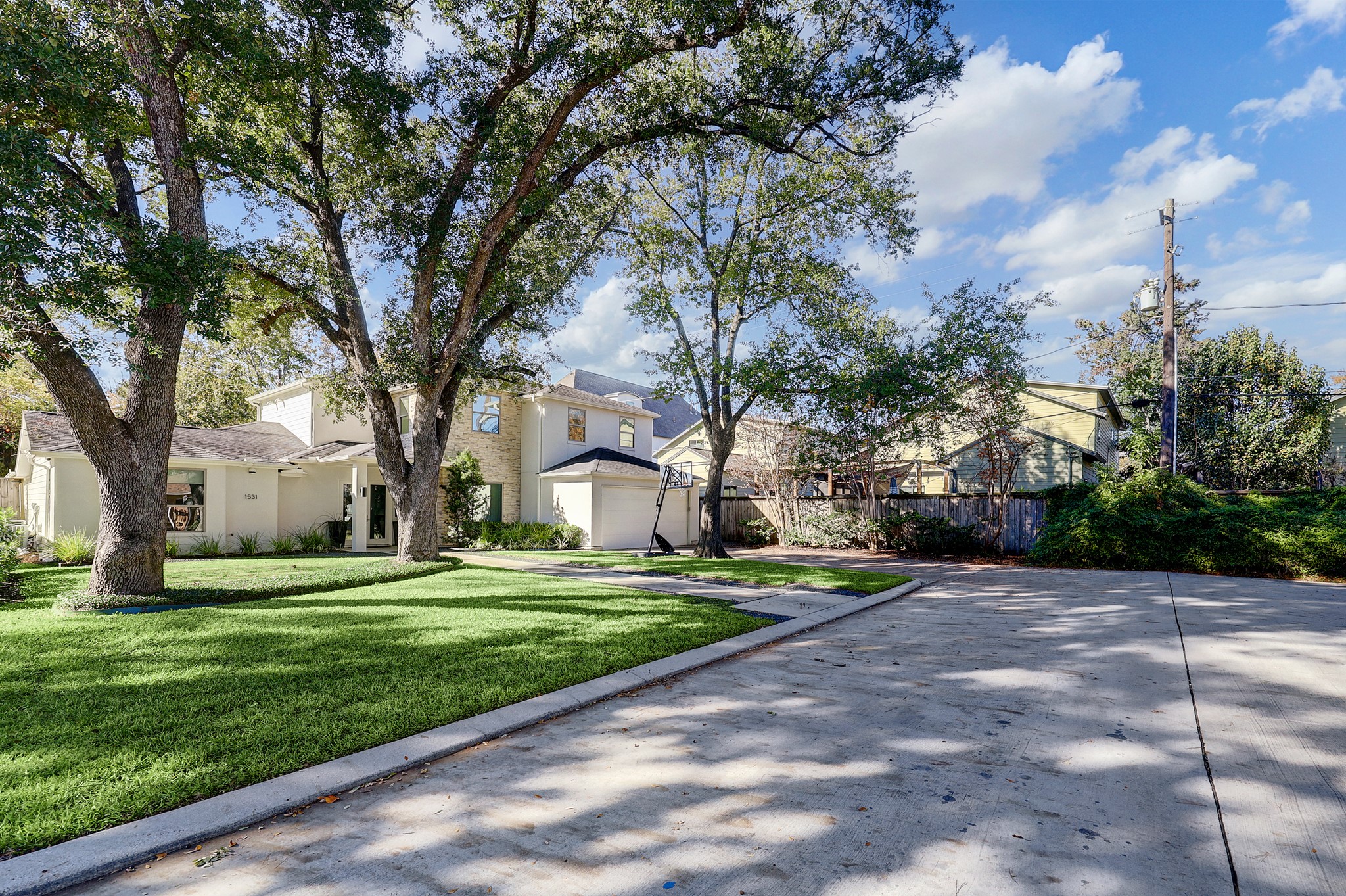 1531 Auline Lane Property Photo 2