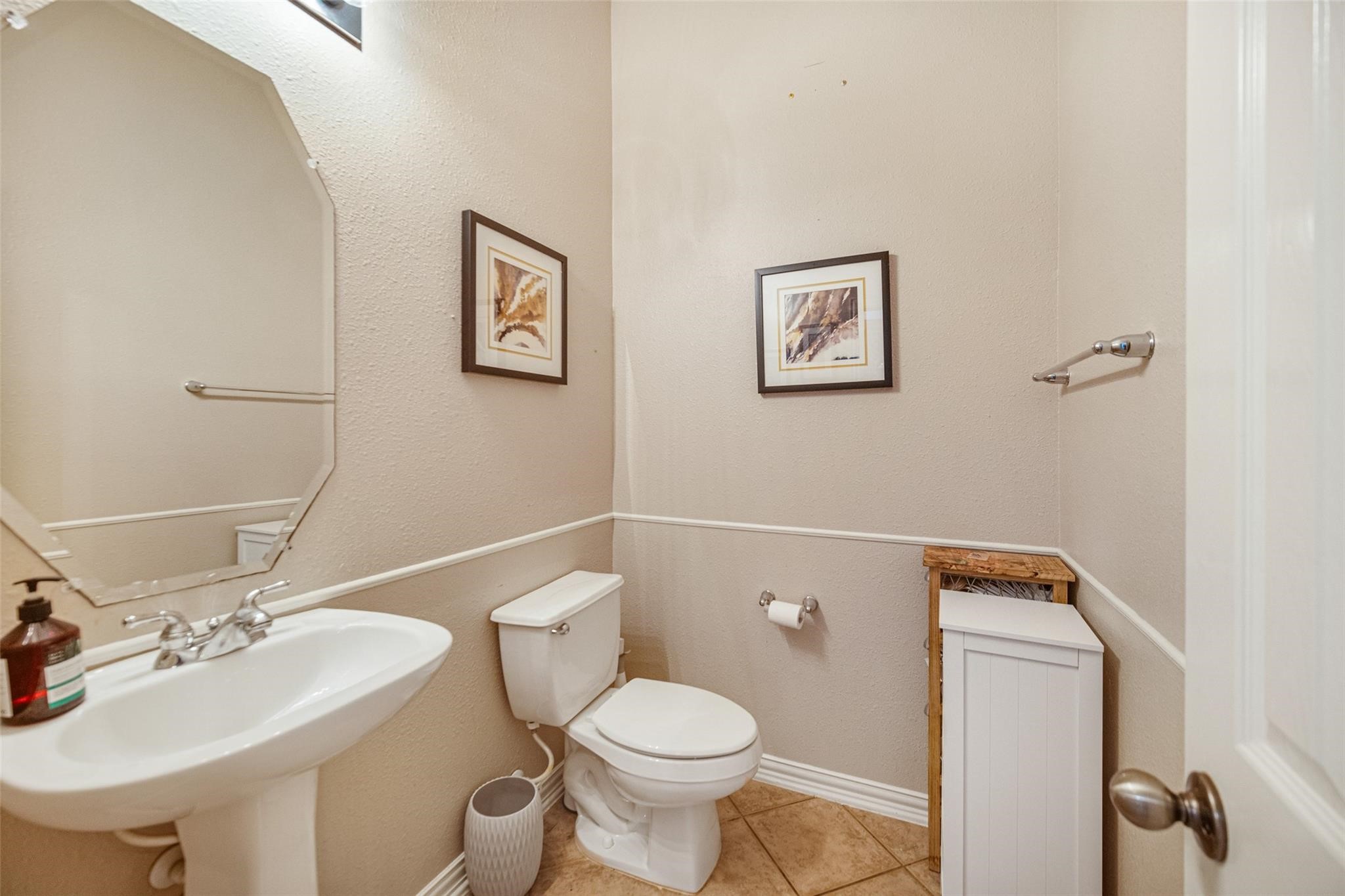 23702 Whispering Wind Property Photo 6