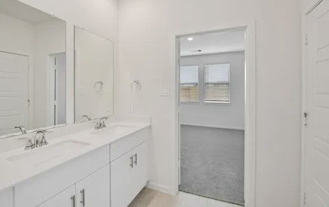 14187 Granger Pointe Property Photo 29