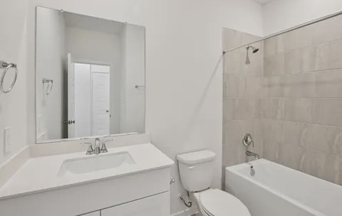 14187 Granger Pointe Property Photo 31