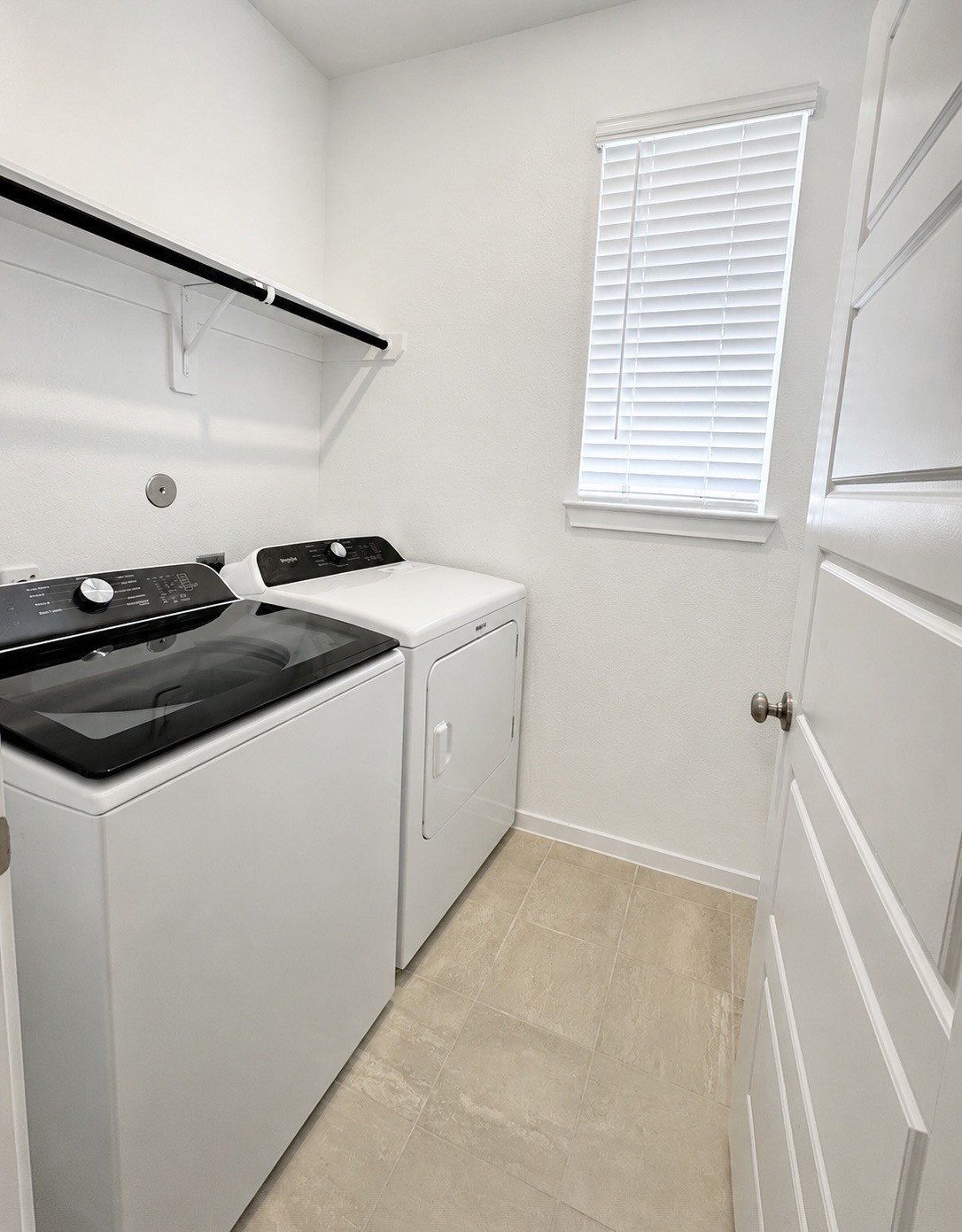 14187 Granger Pointe Property Photo 41