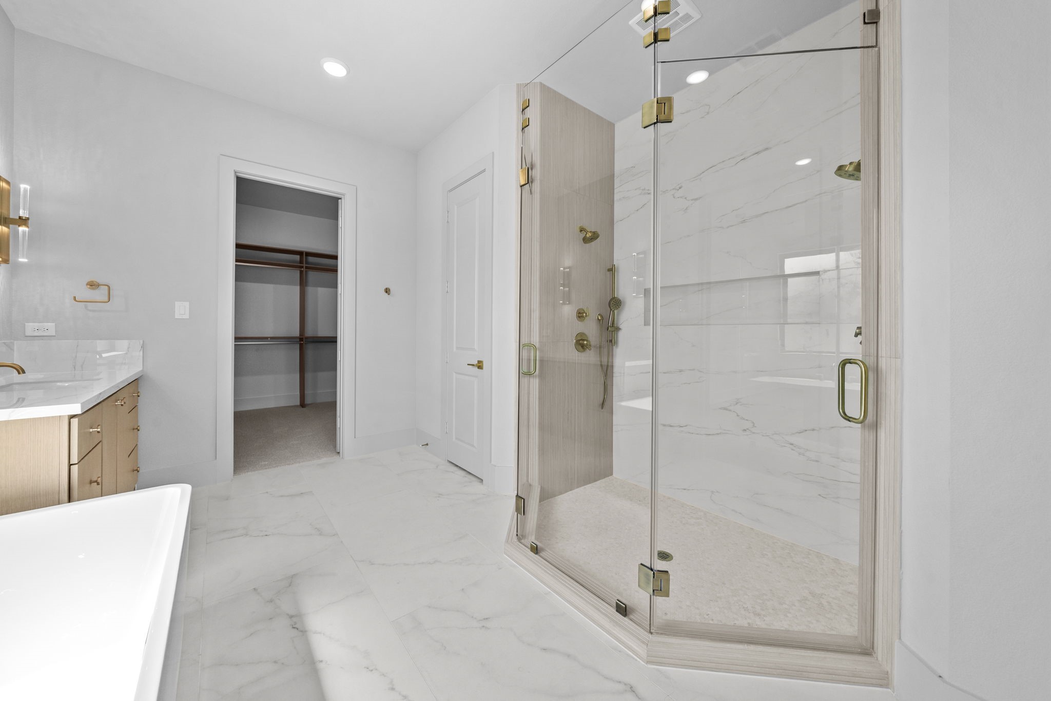22015 Shale Barren Court Property Photo 26