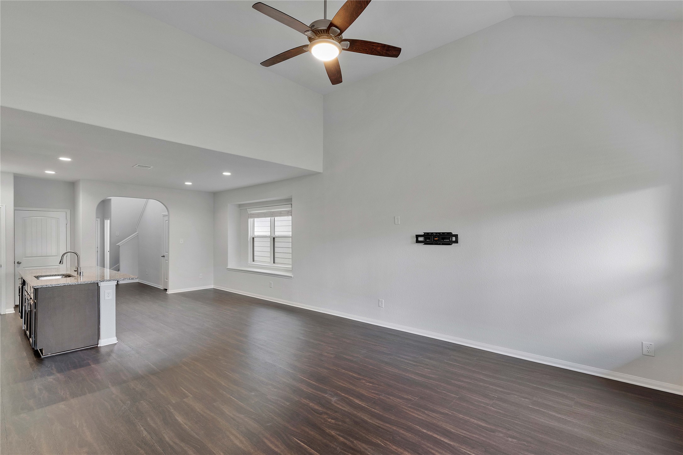17538 Greystanes Road Property Photo 7