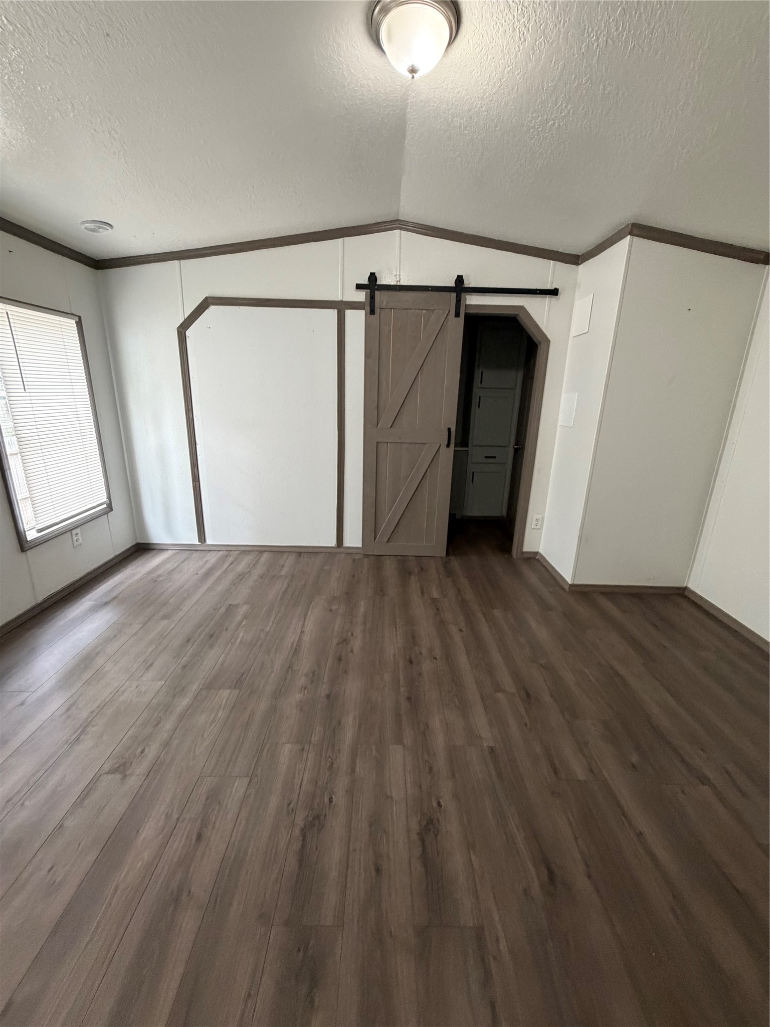 21430 Dunn Property Photo 6