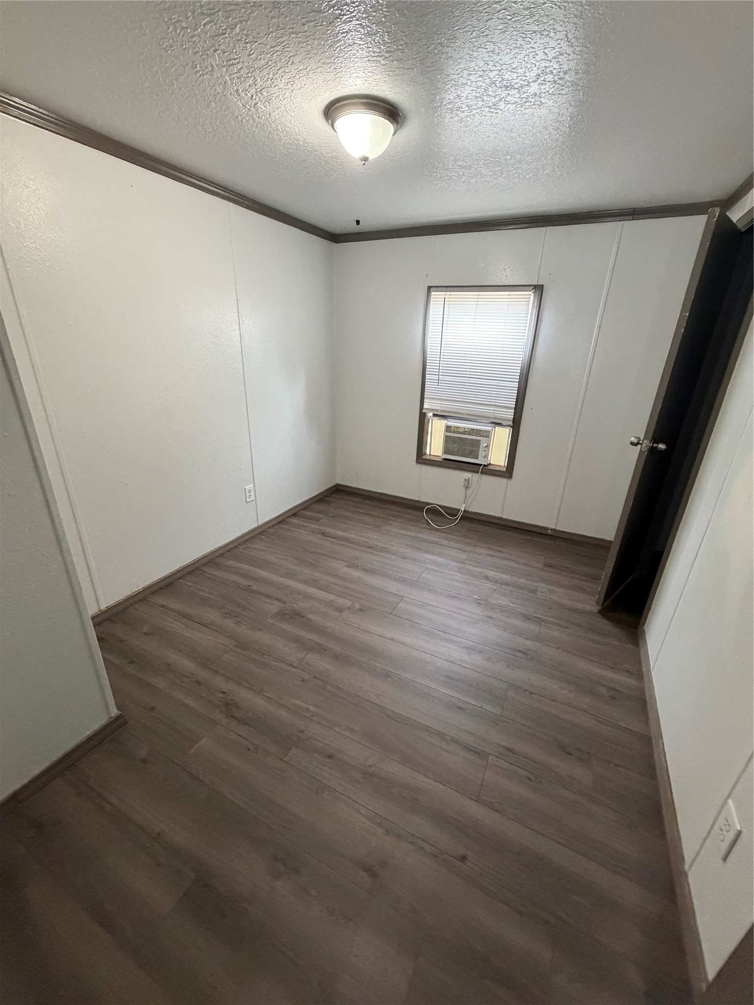 21430 Dunn Property Photo 8