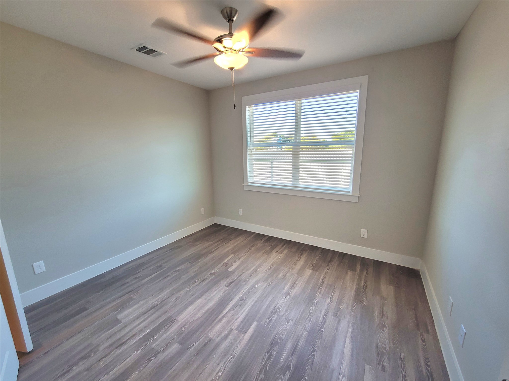 1620 Oak Tree Dr Drive 3206 Property Photo 7