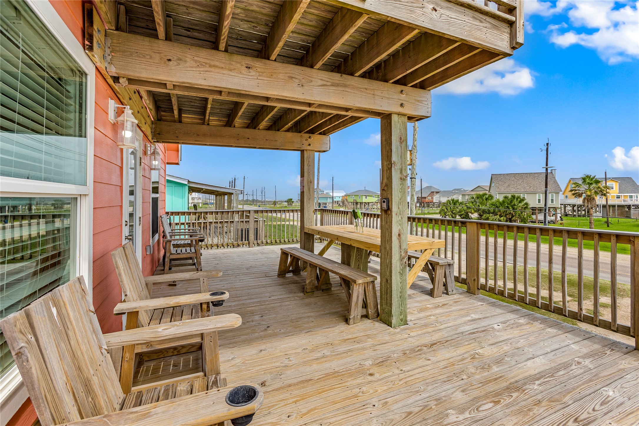 2815 Blue Water Highway Property Photo 3