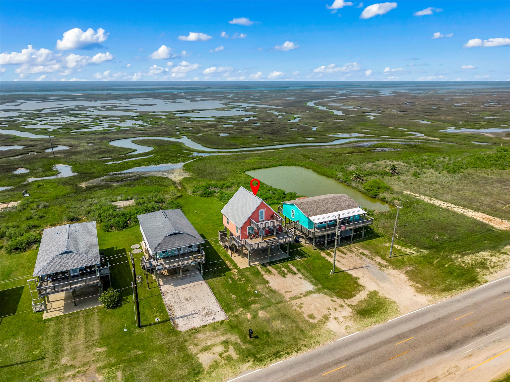 2815 Blue Water Highway Property Photo 32