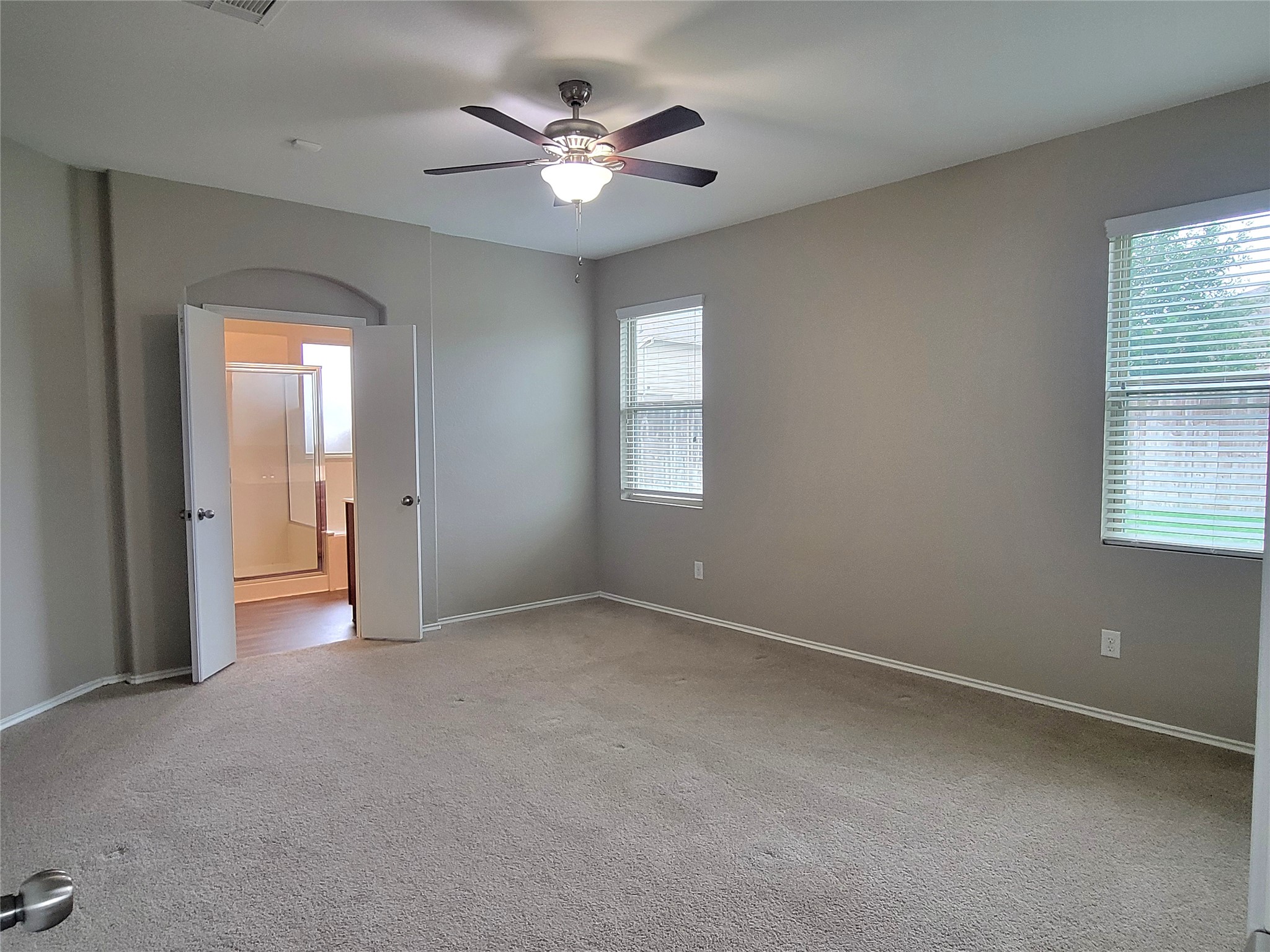 5426 Floral Valley Lane Property Photo 10