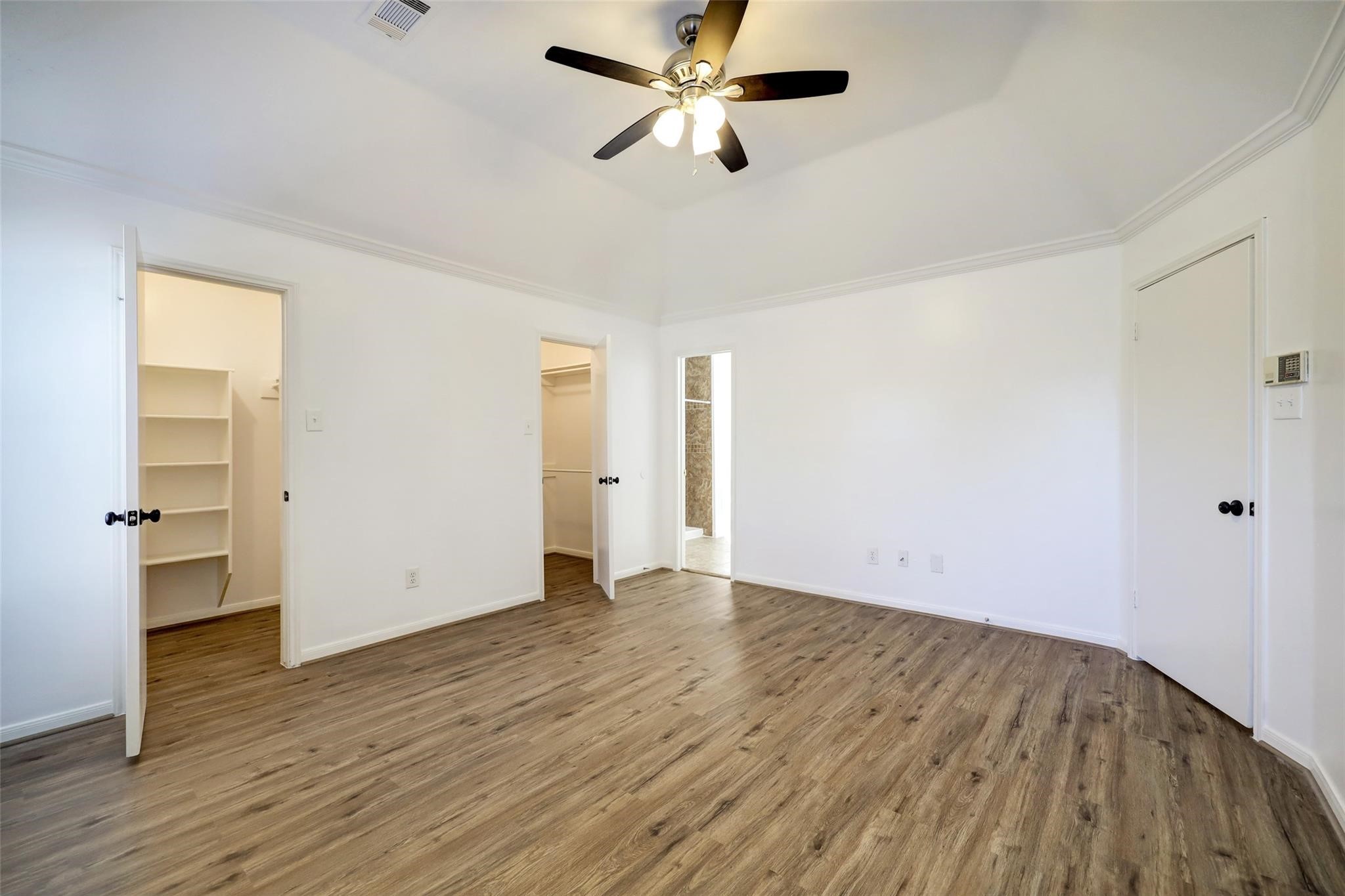 9911 Porto Rico Road A Property Photo 10
