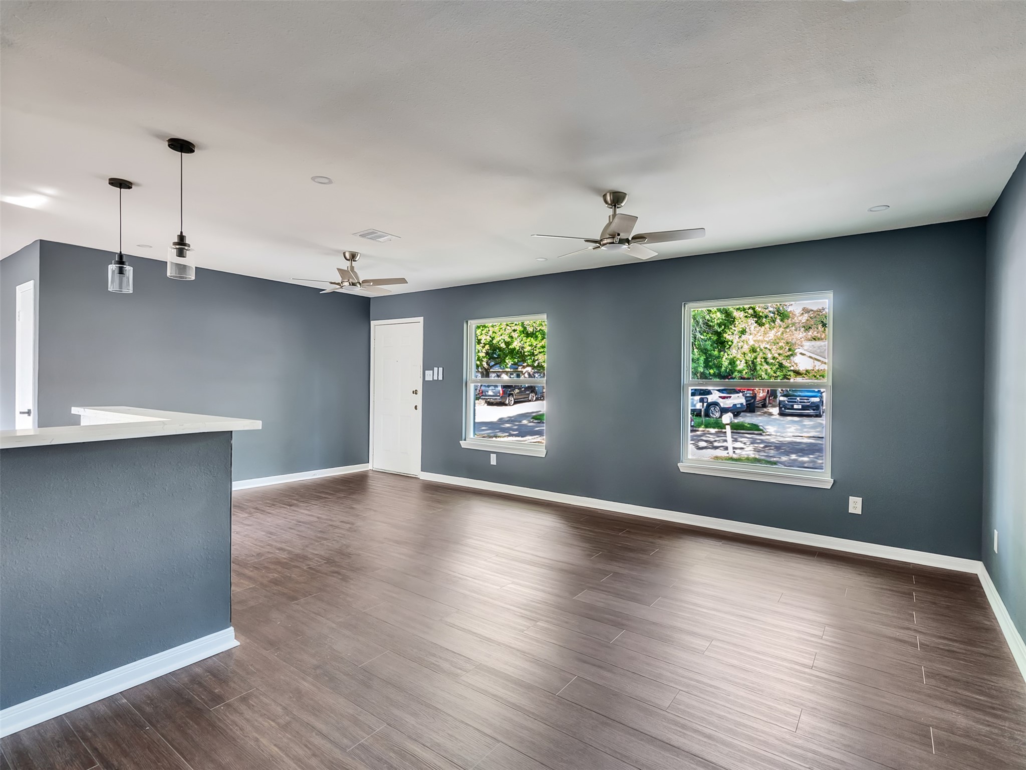 9814 Trumpet Street Property Photo 5
