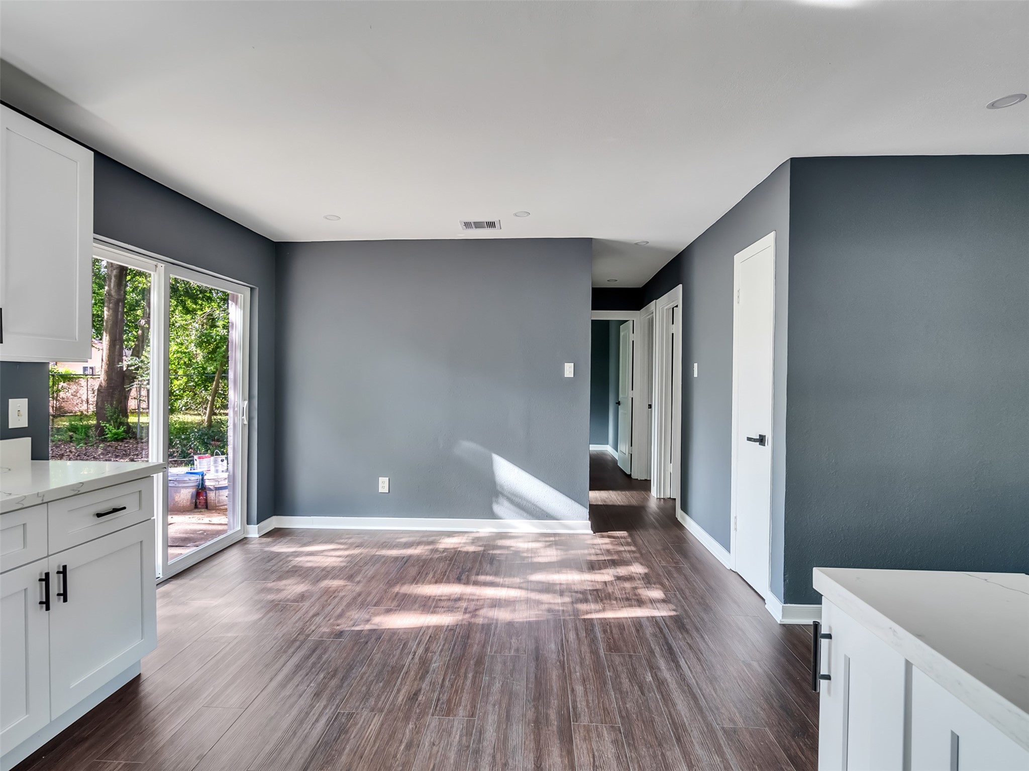 9814 Trumpet Street Property Photo 14