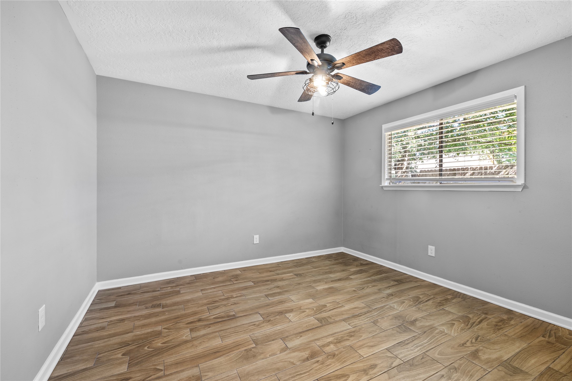 19630 San Gabriel Drive Property Photo 17