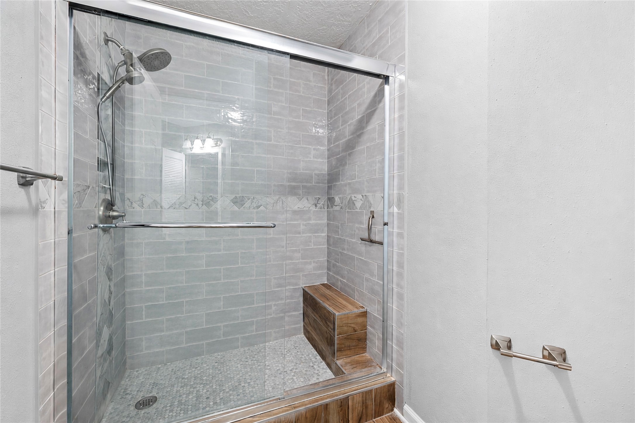 19630 San Gabriel Drive Property Photo 18