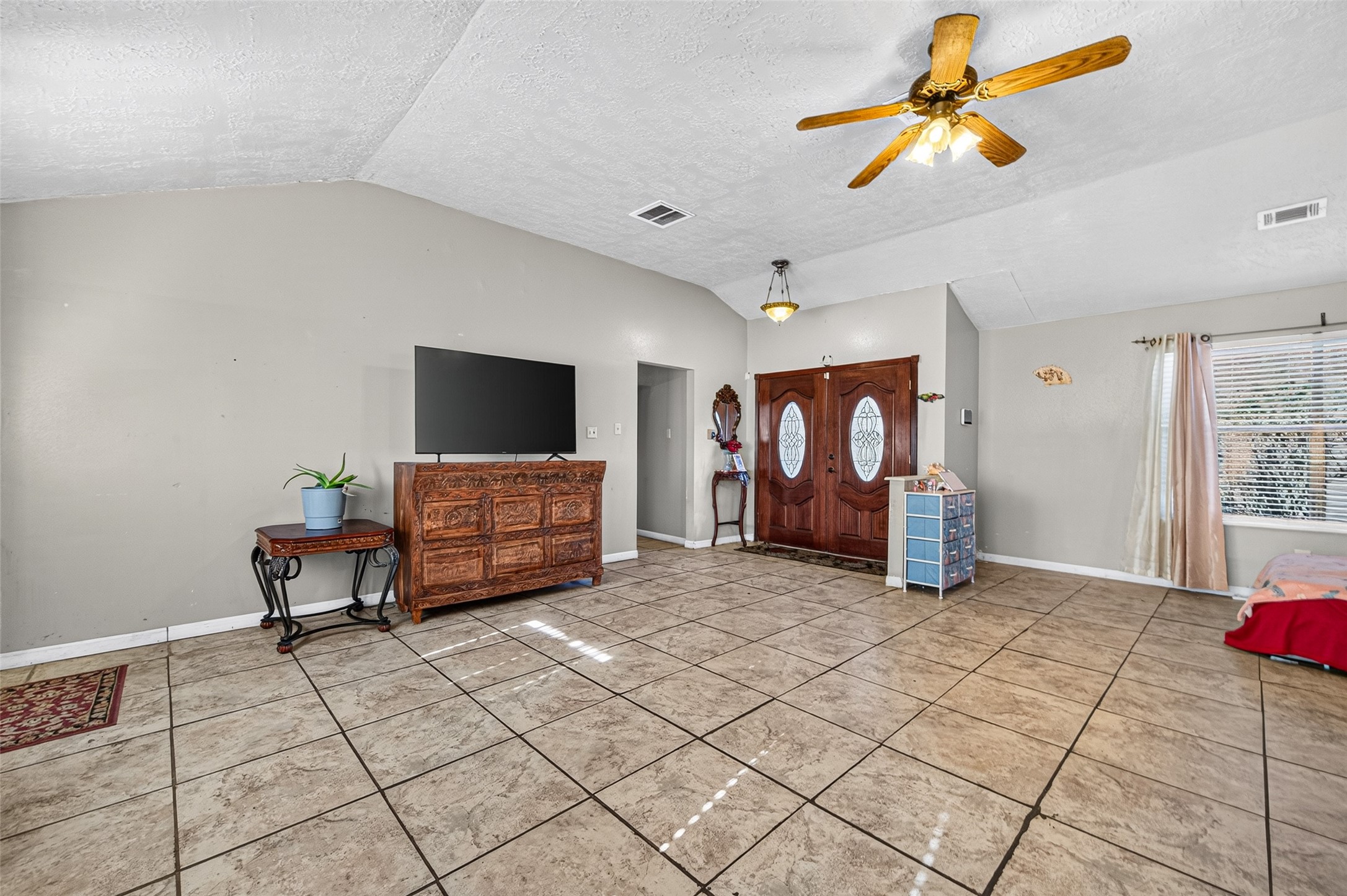 7403 Seminole Street Property Photo 5