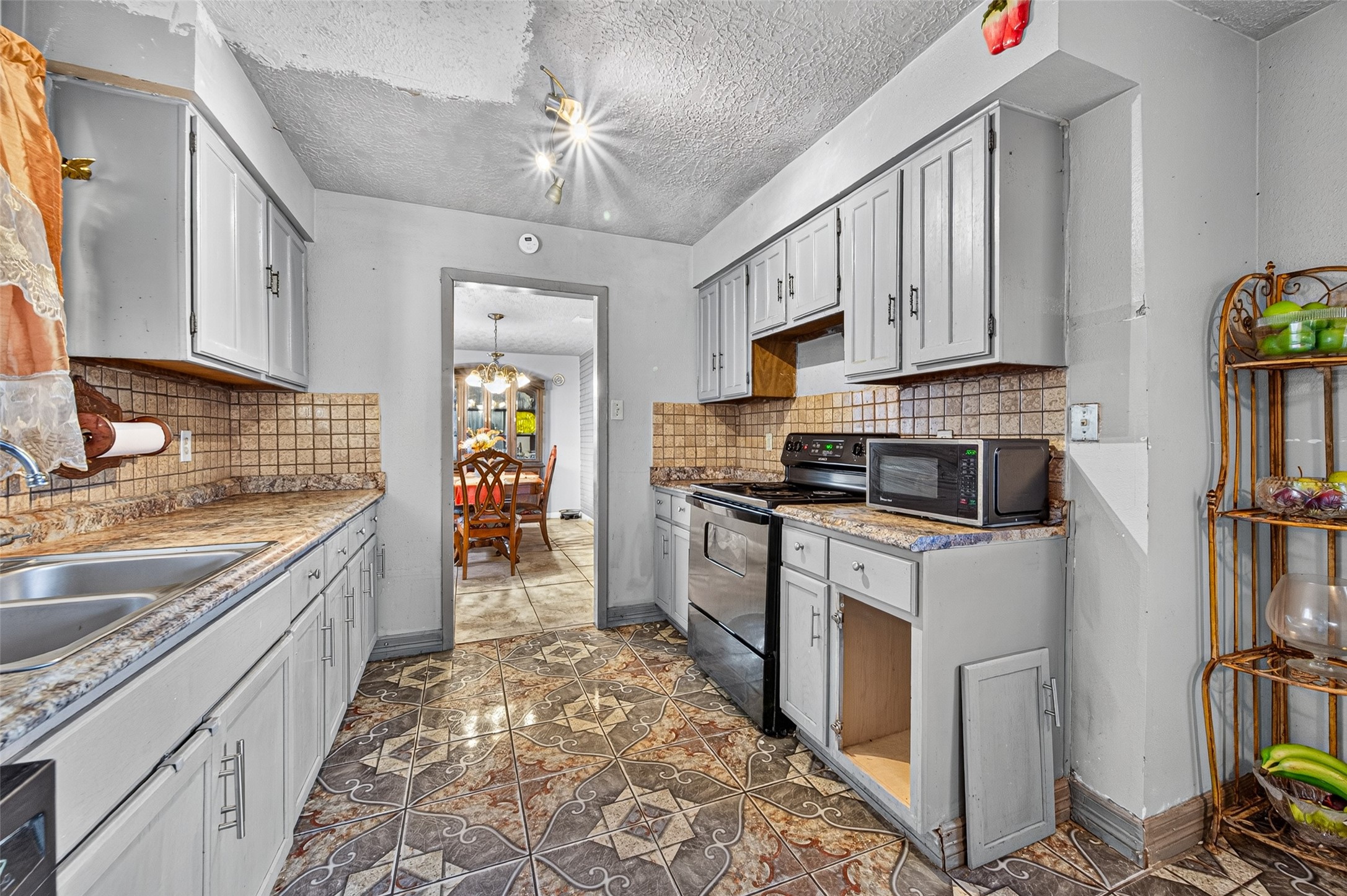 7403 Seminole Street Property Photo 15